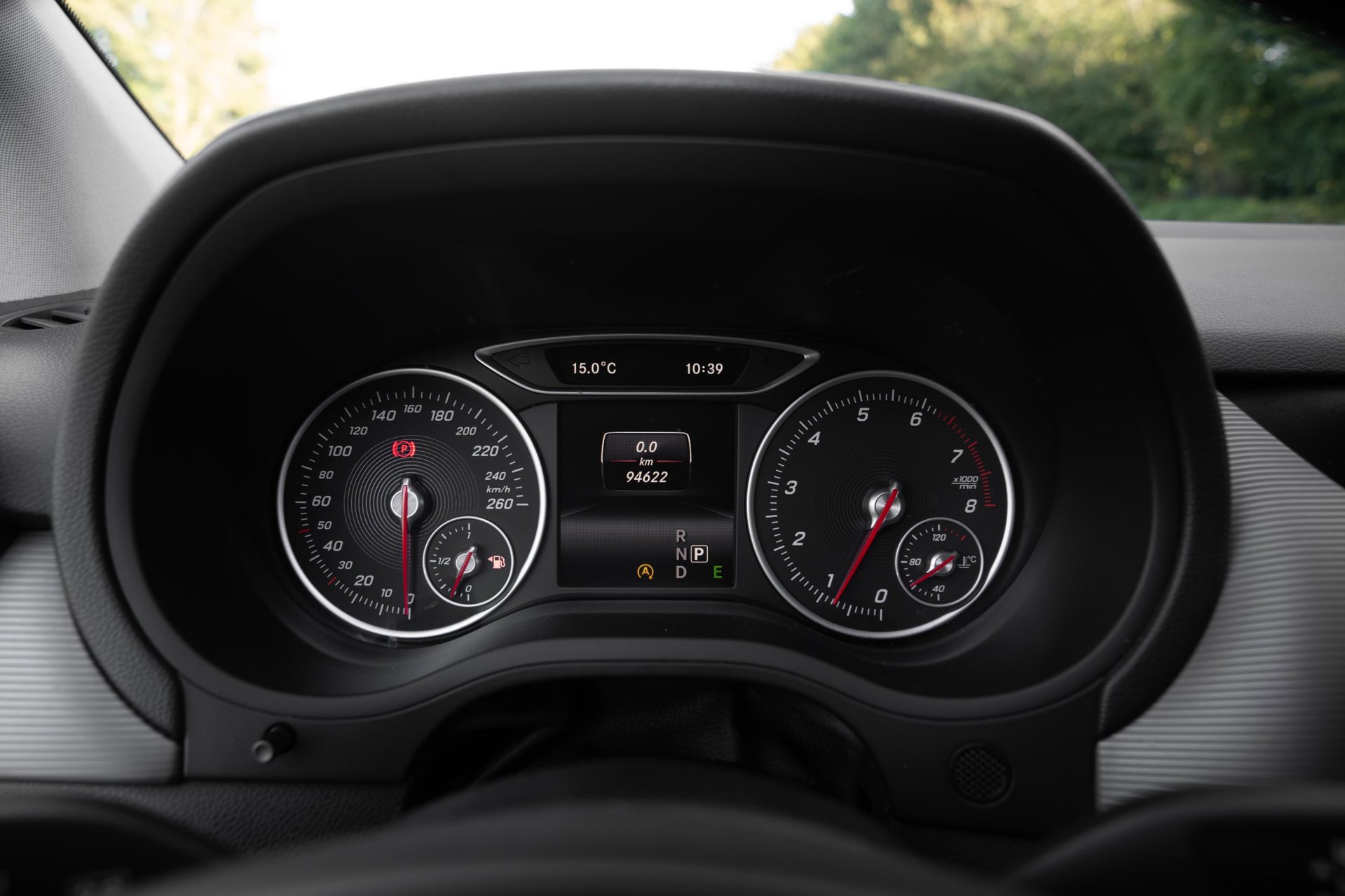 Foto van Mercedes-Benz B 180