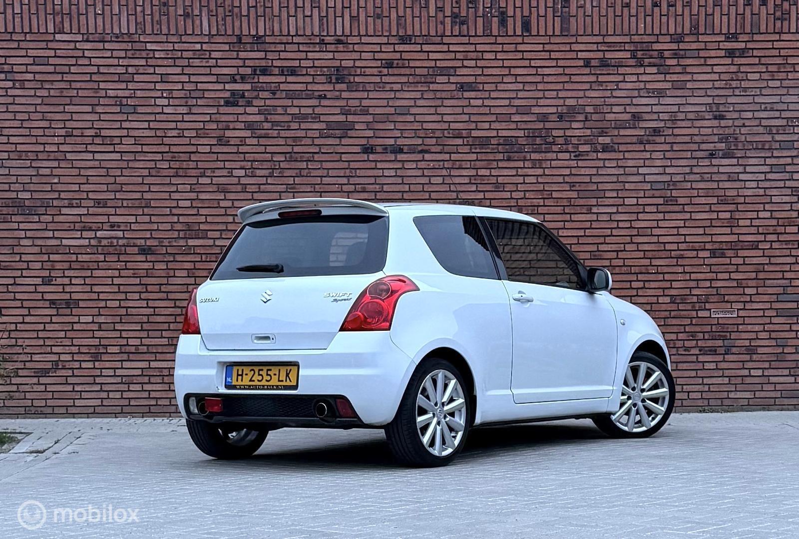 Foto van Suzuki Swift