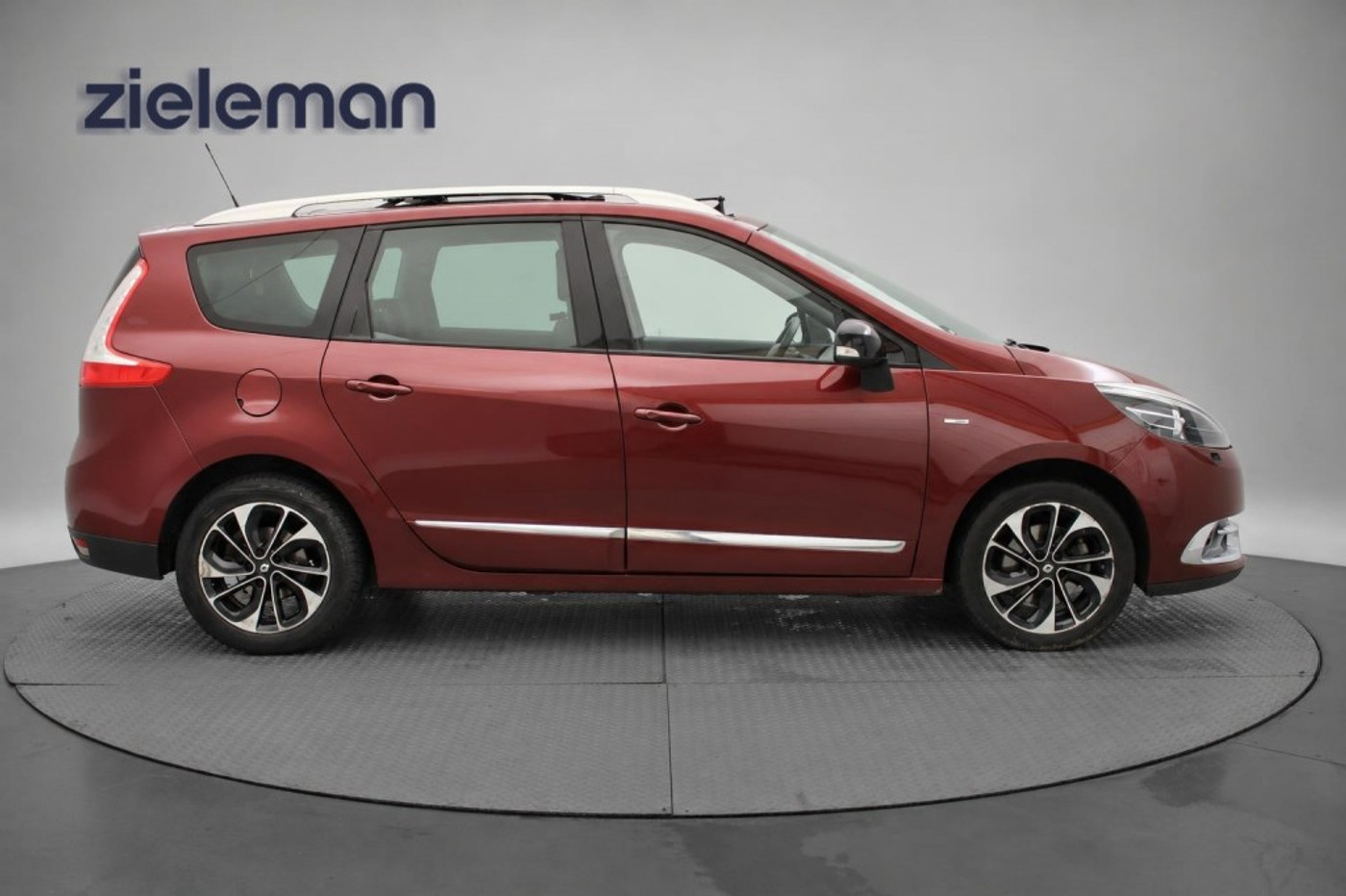 Foto van Renault Megane Scenic