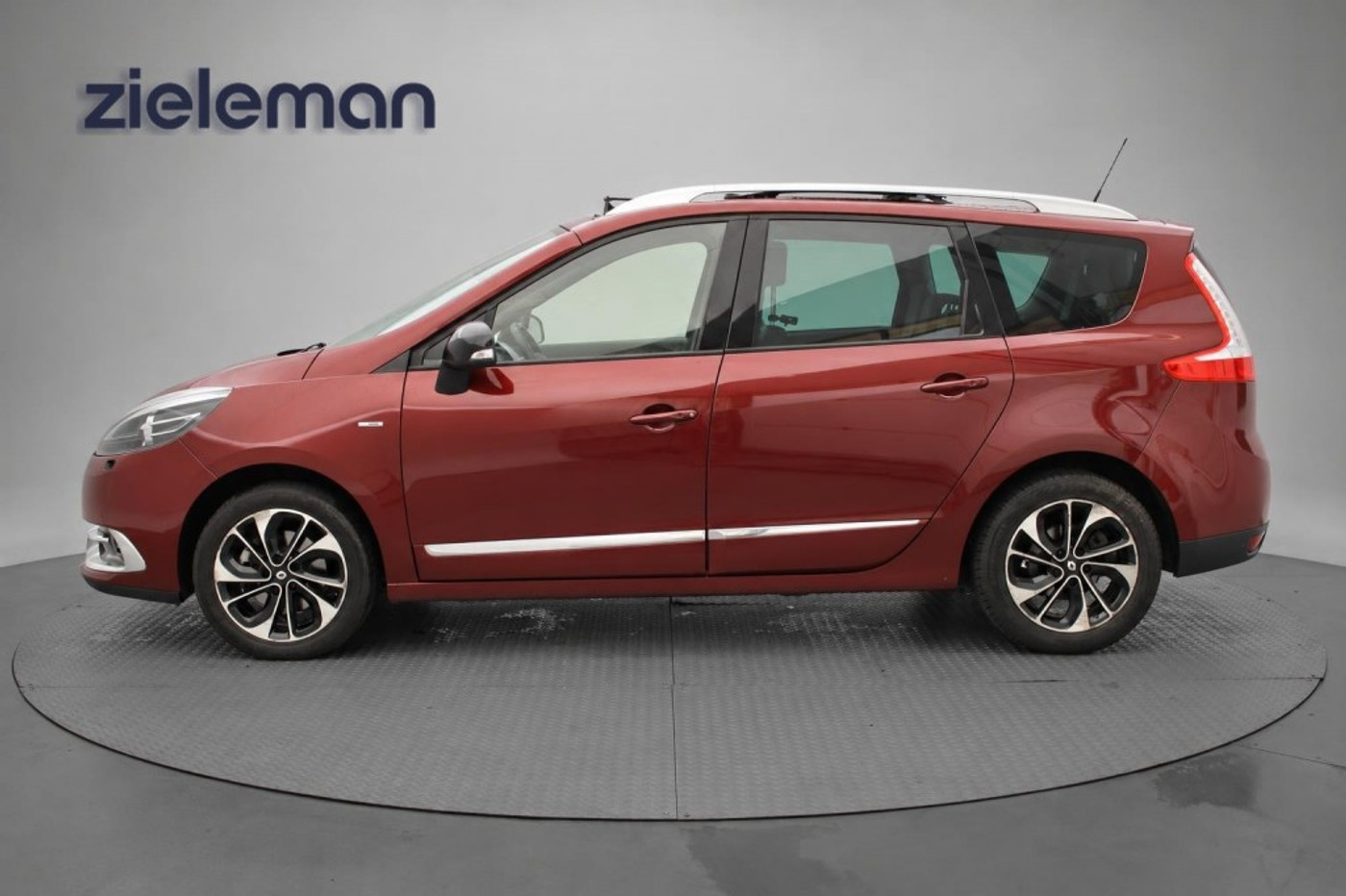 Foto van Renault Megane Scenic