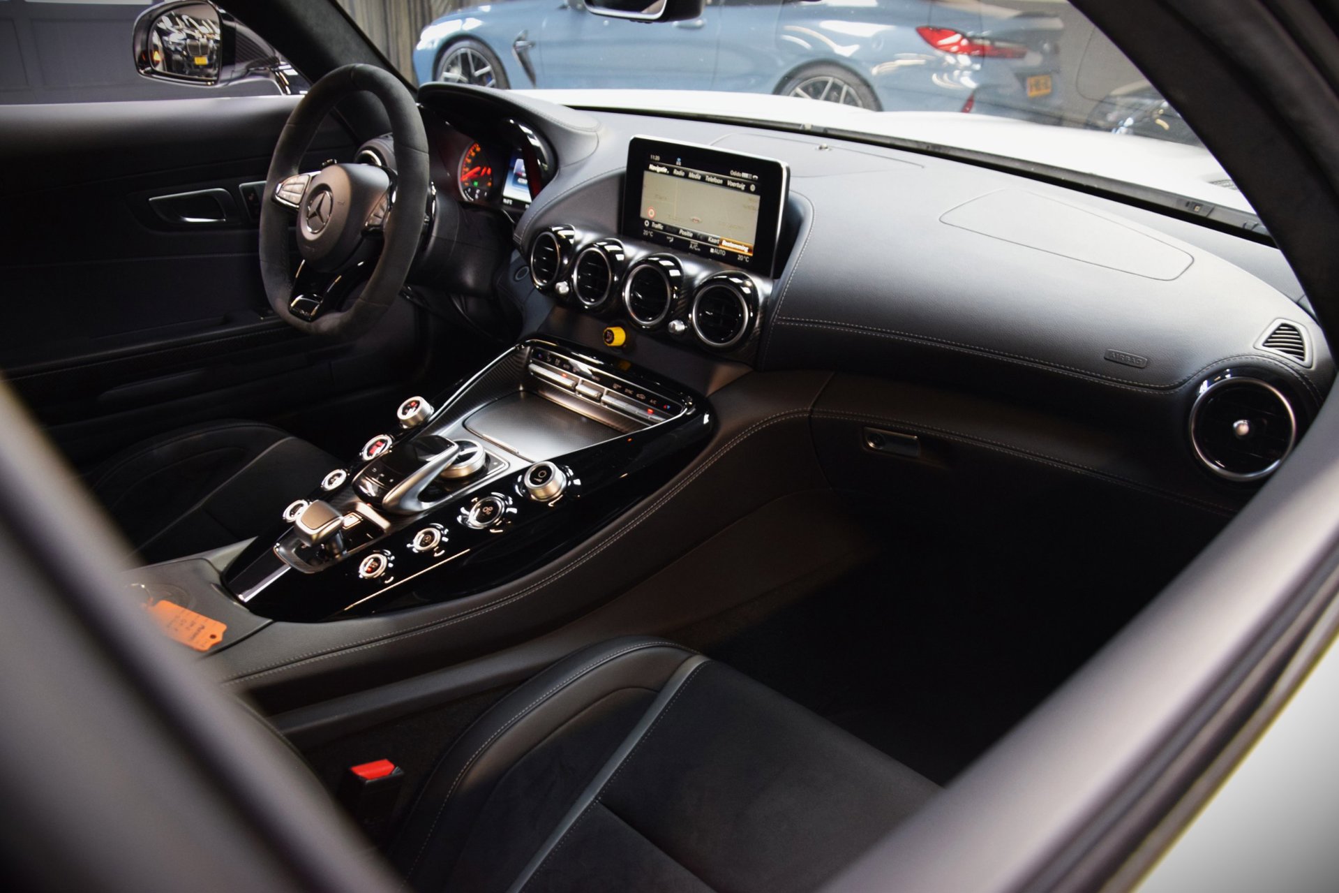 Foto van Mercedes-amg AMG GT R