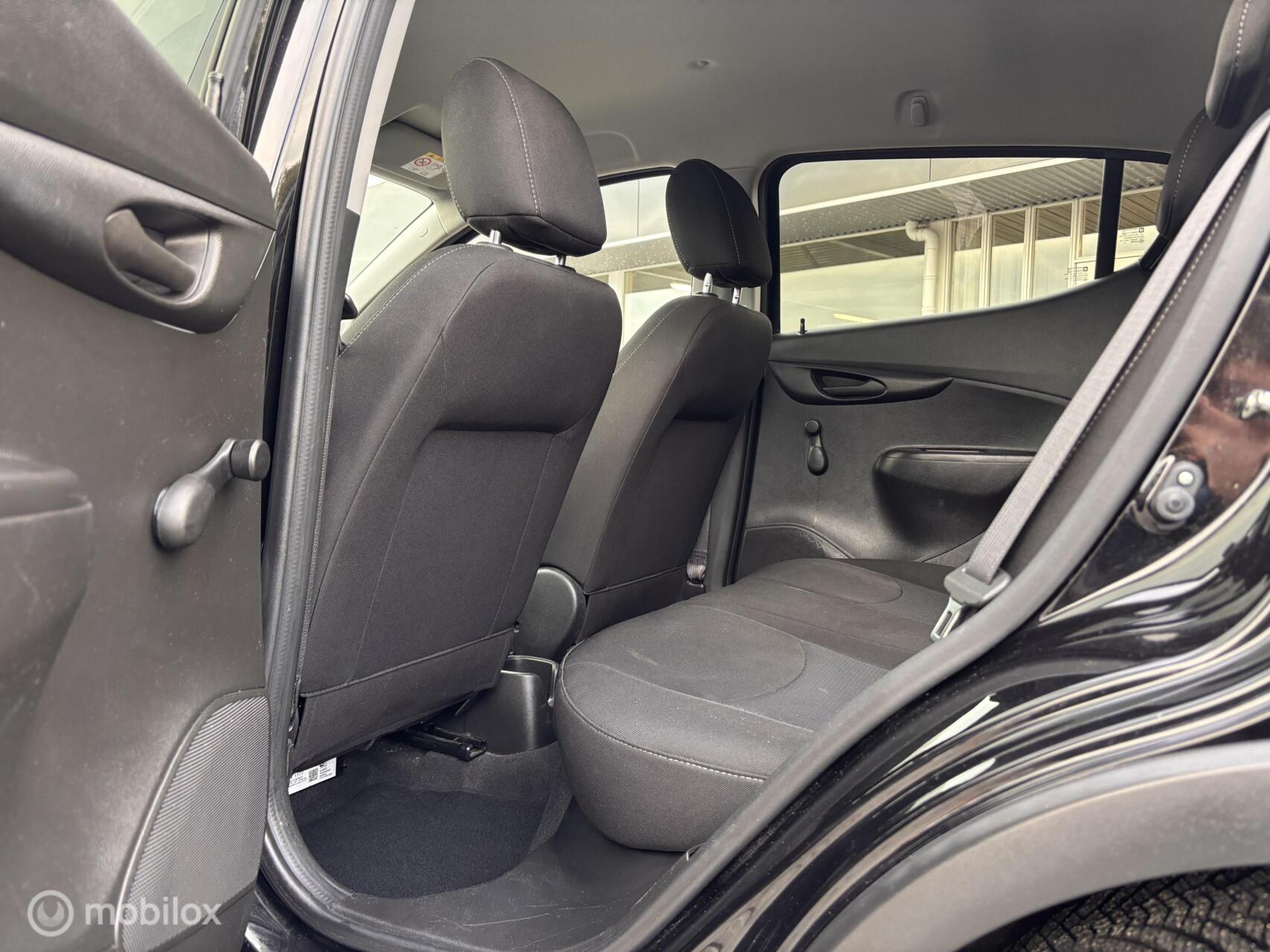 Foto van Opel Karl Rocks