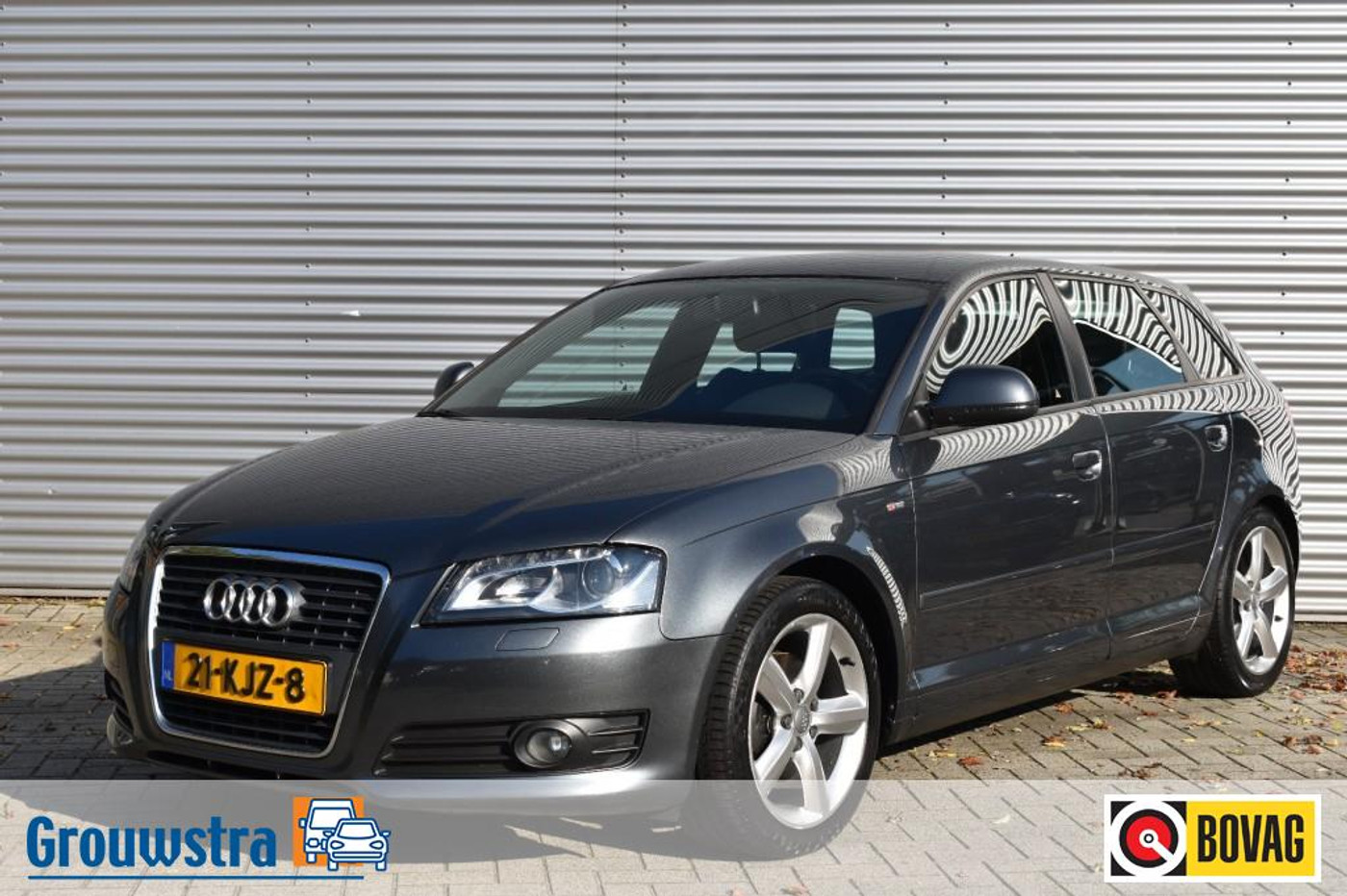 Audi Audi A3 1.4 TFSI S-EDITION / NL AUTO / PIONEER APP CONNECT + P.CAM 2010 - voorkant
