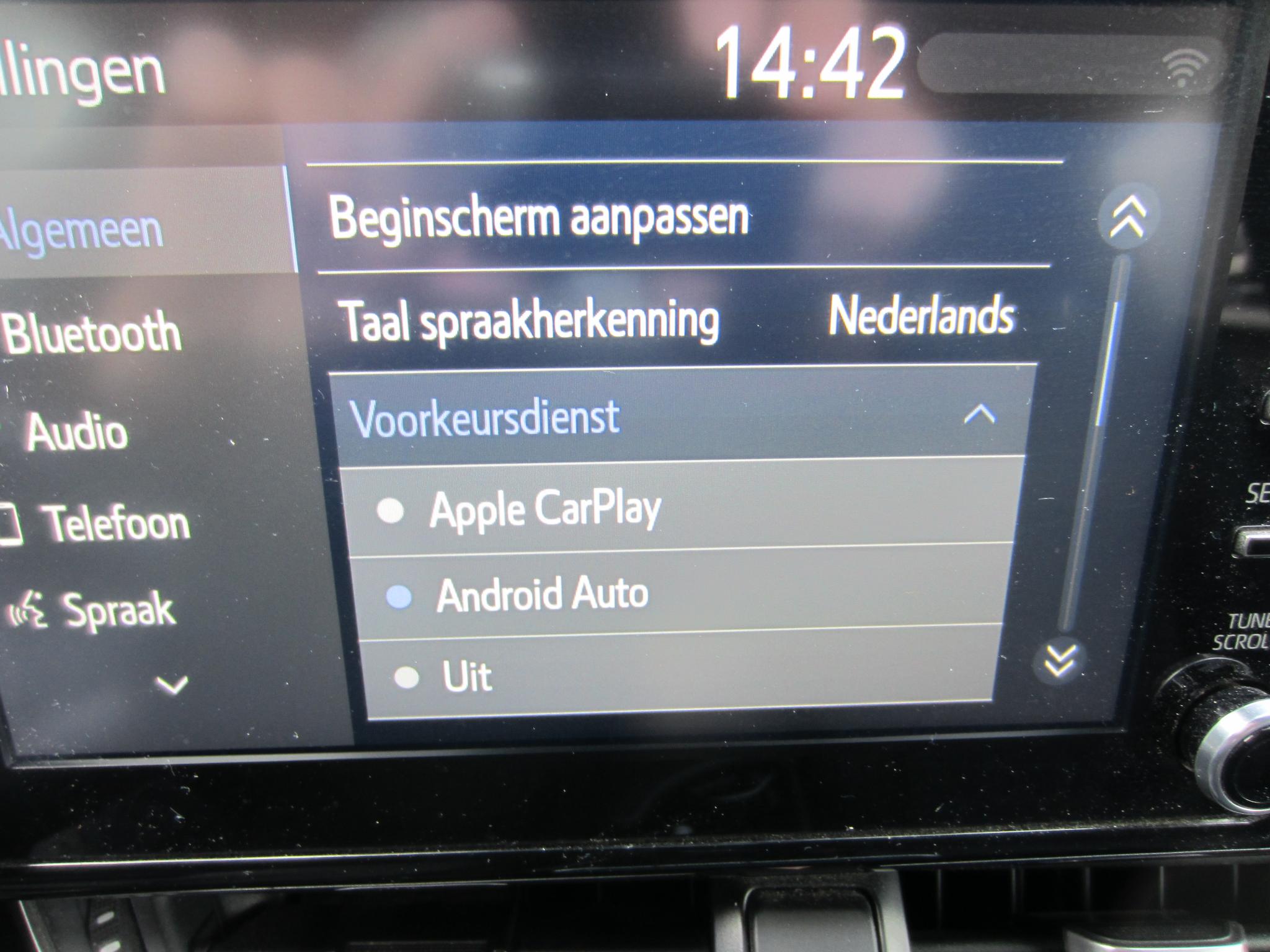 Foto van Toyota Toyota C-hr