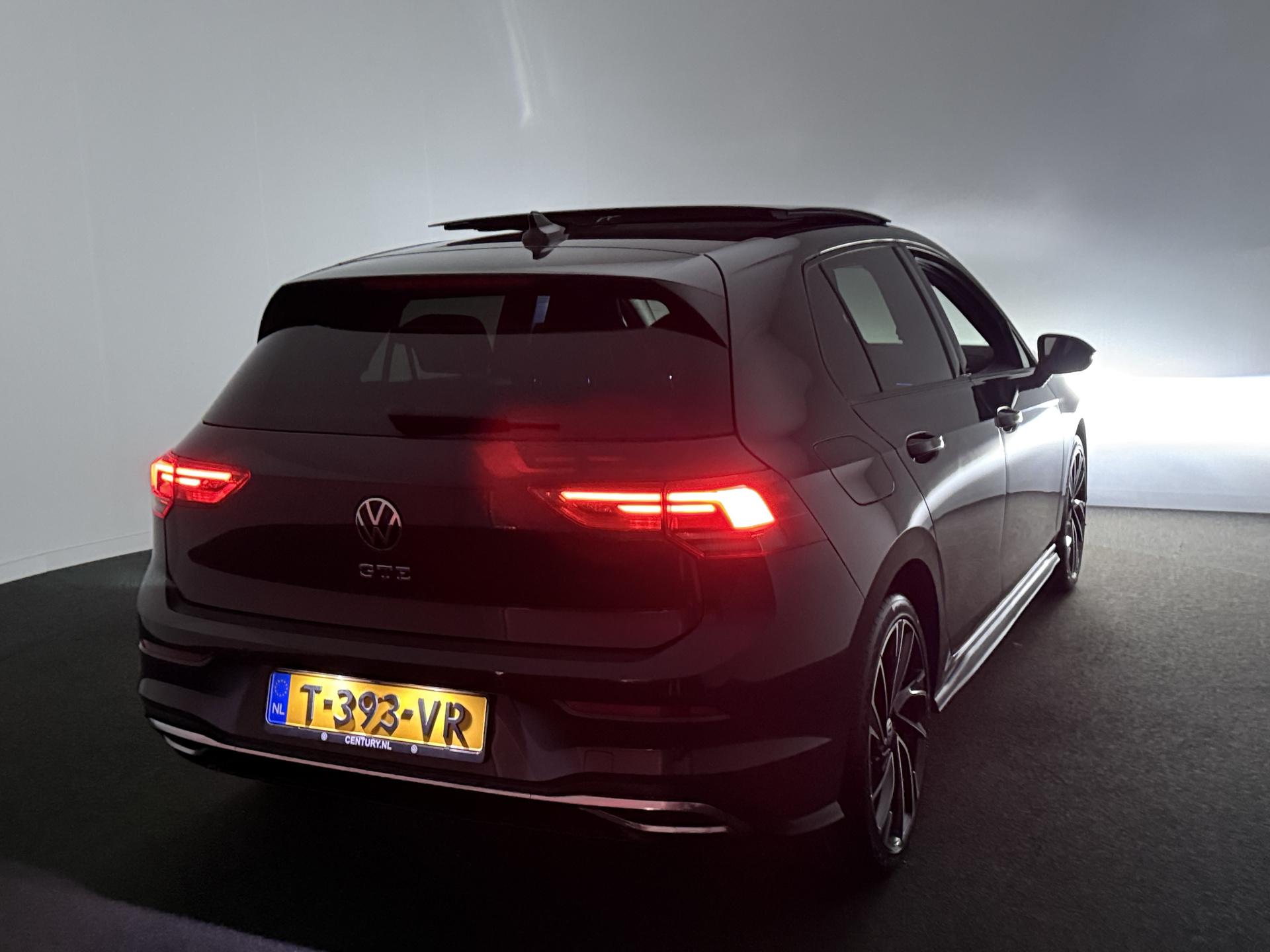 Foto van Volkswagen Golf GTE