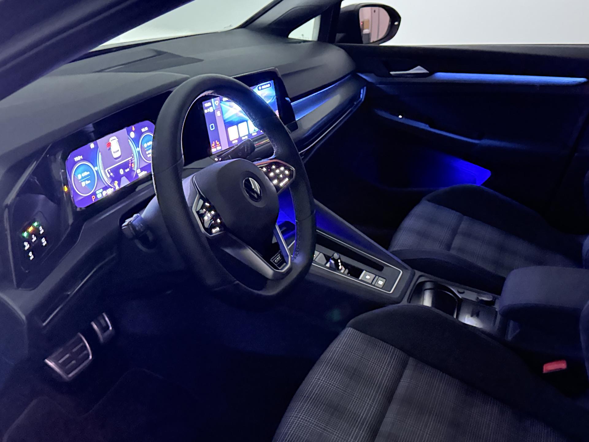 Foto van Volkswagen Golf GTE