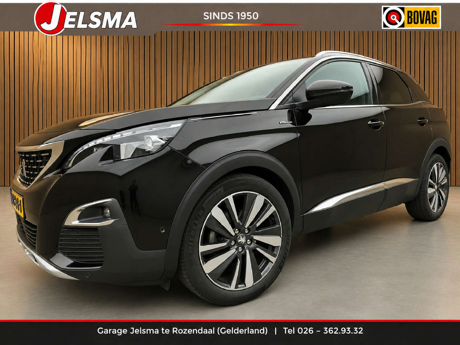 Peugeot 3008 130pk PT GT Line, 2018 - voorkant