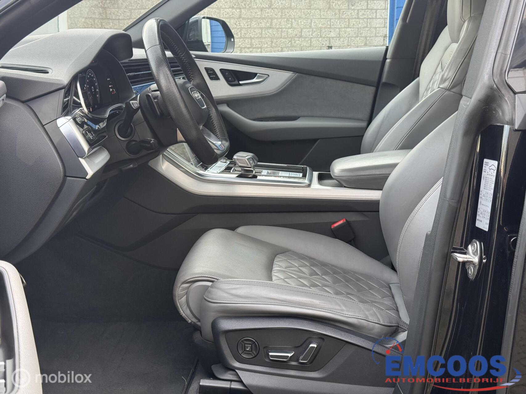 Foto van Audi Q8