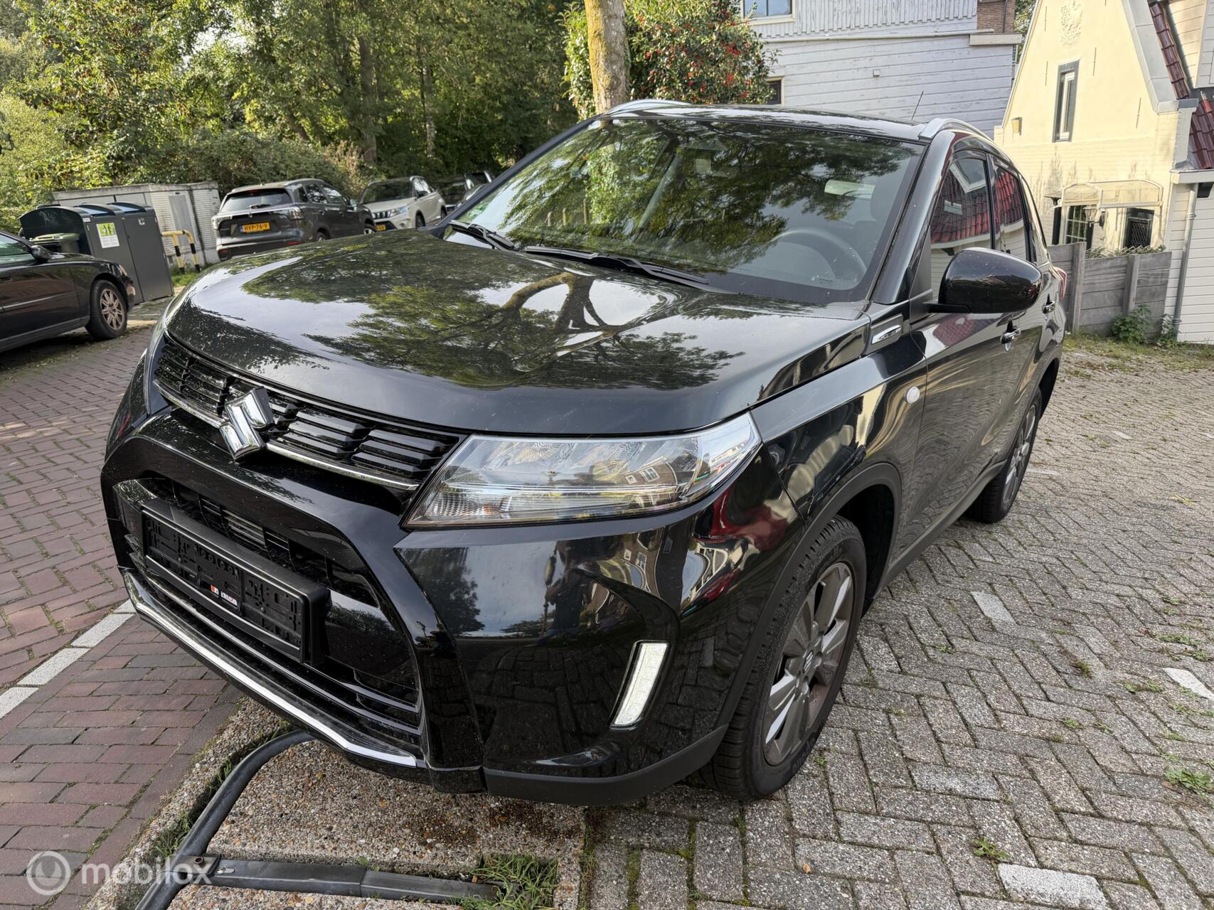 Suzuki Vitara 1.4 Boosterjet Smart Hybrid Select 2026 - voorkant