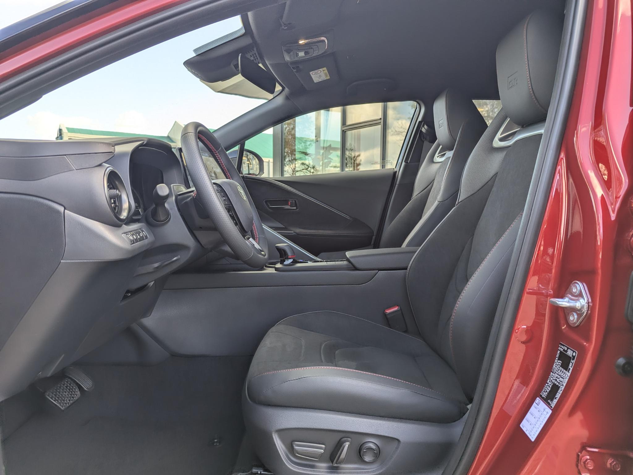 Foto van Toyota C-hr