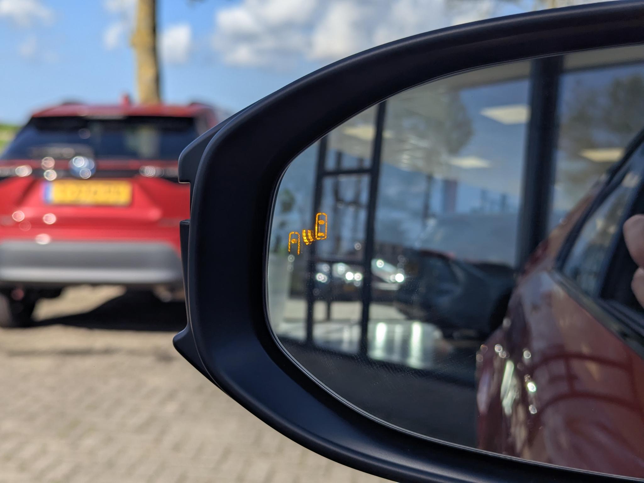 Foto van Toyota C-hr