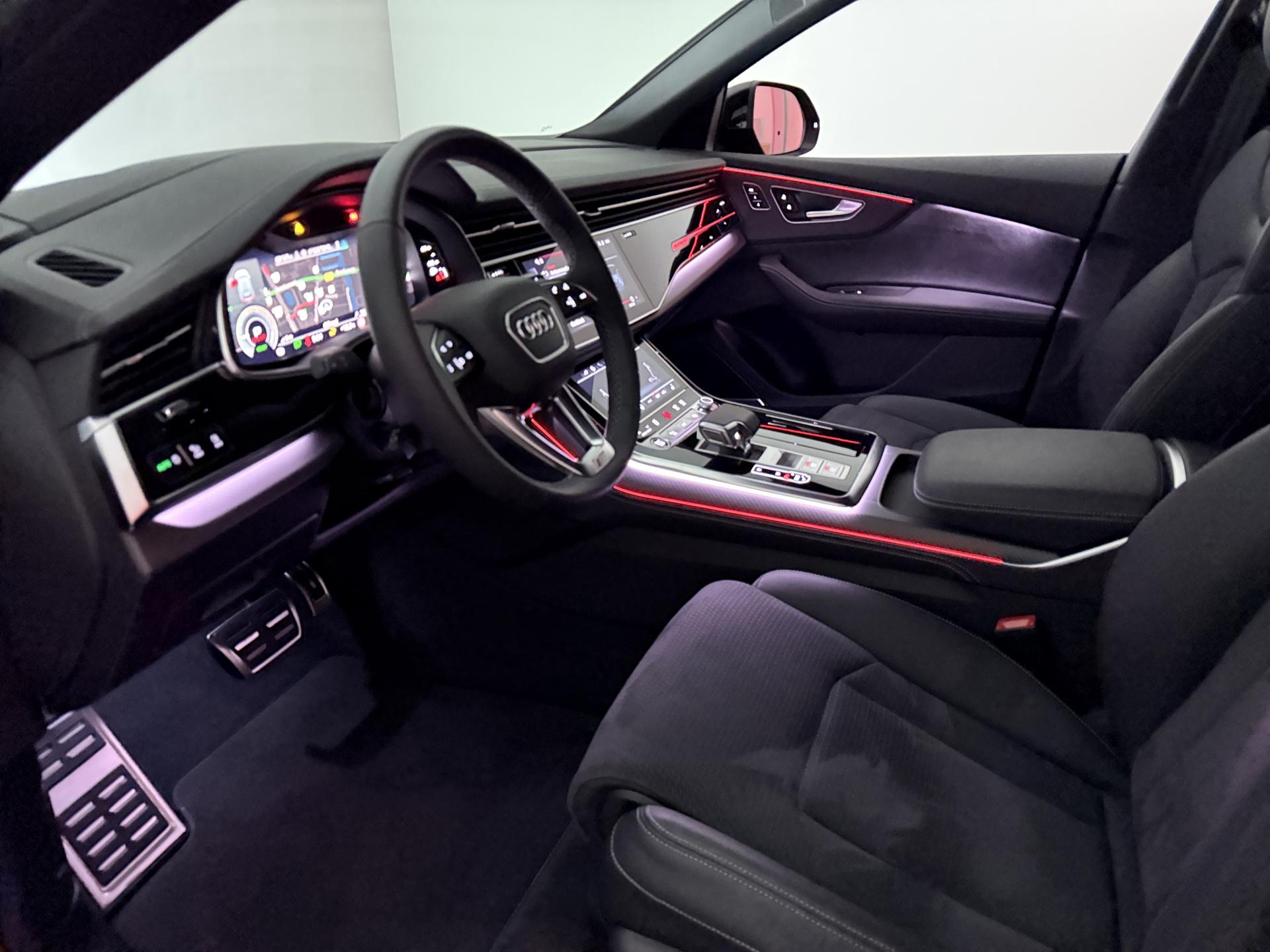 Foto van Audi Q8