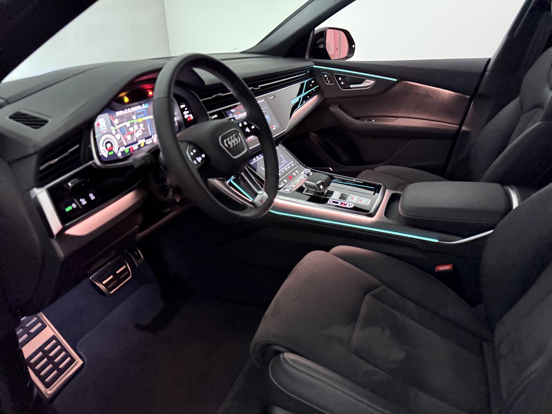 Foto van Audi Q8