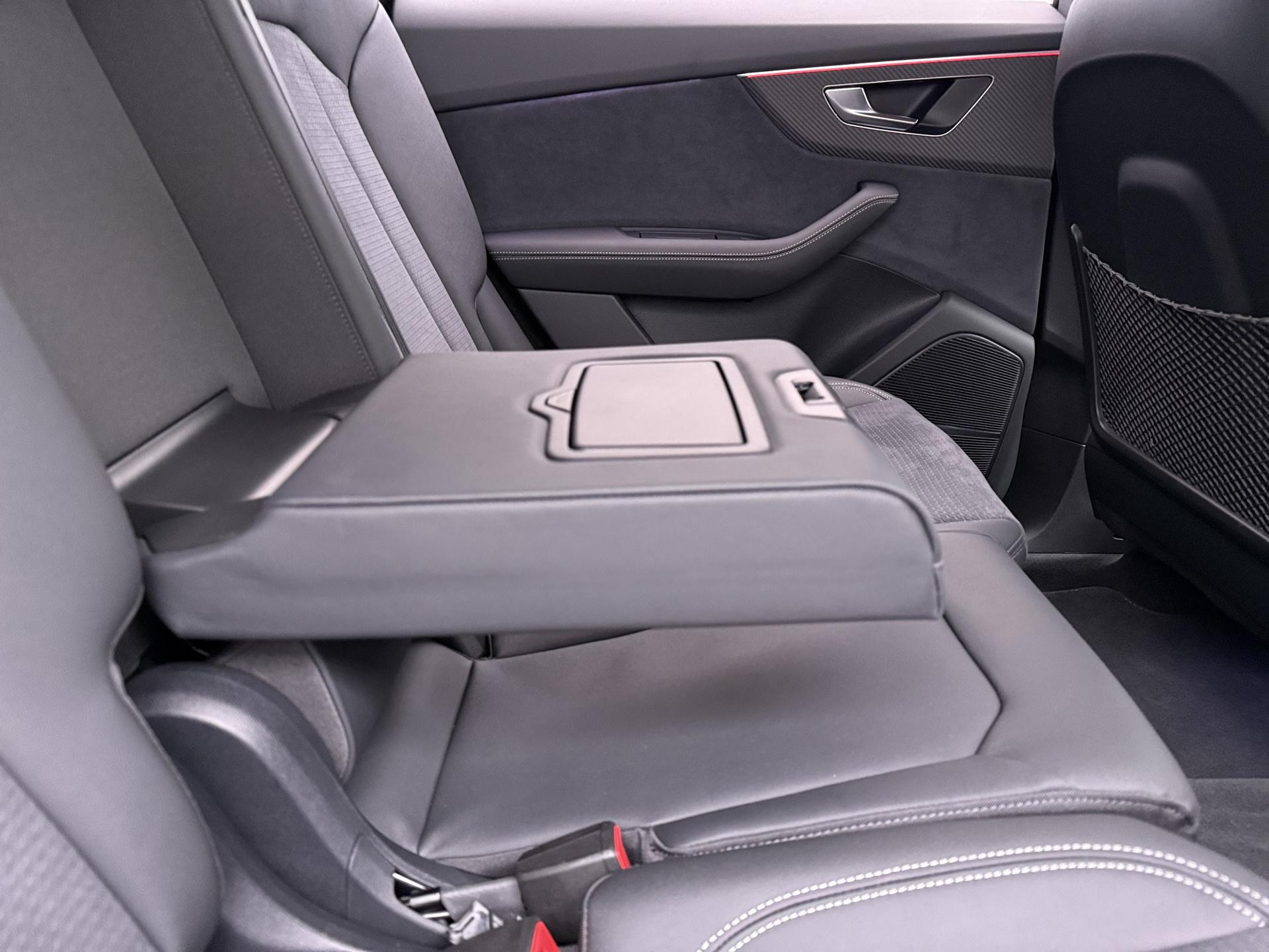 Foto van Audi Q8