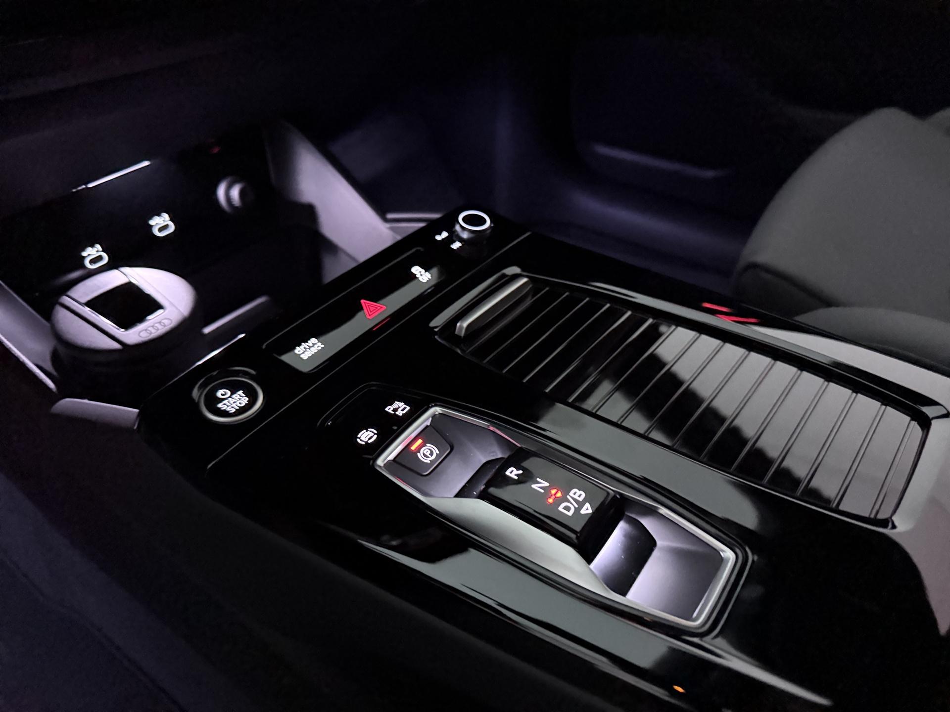 Foto van Audi Q6 E-tron