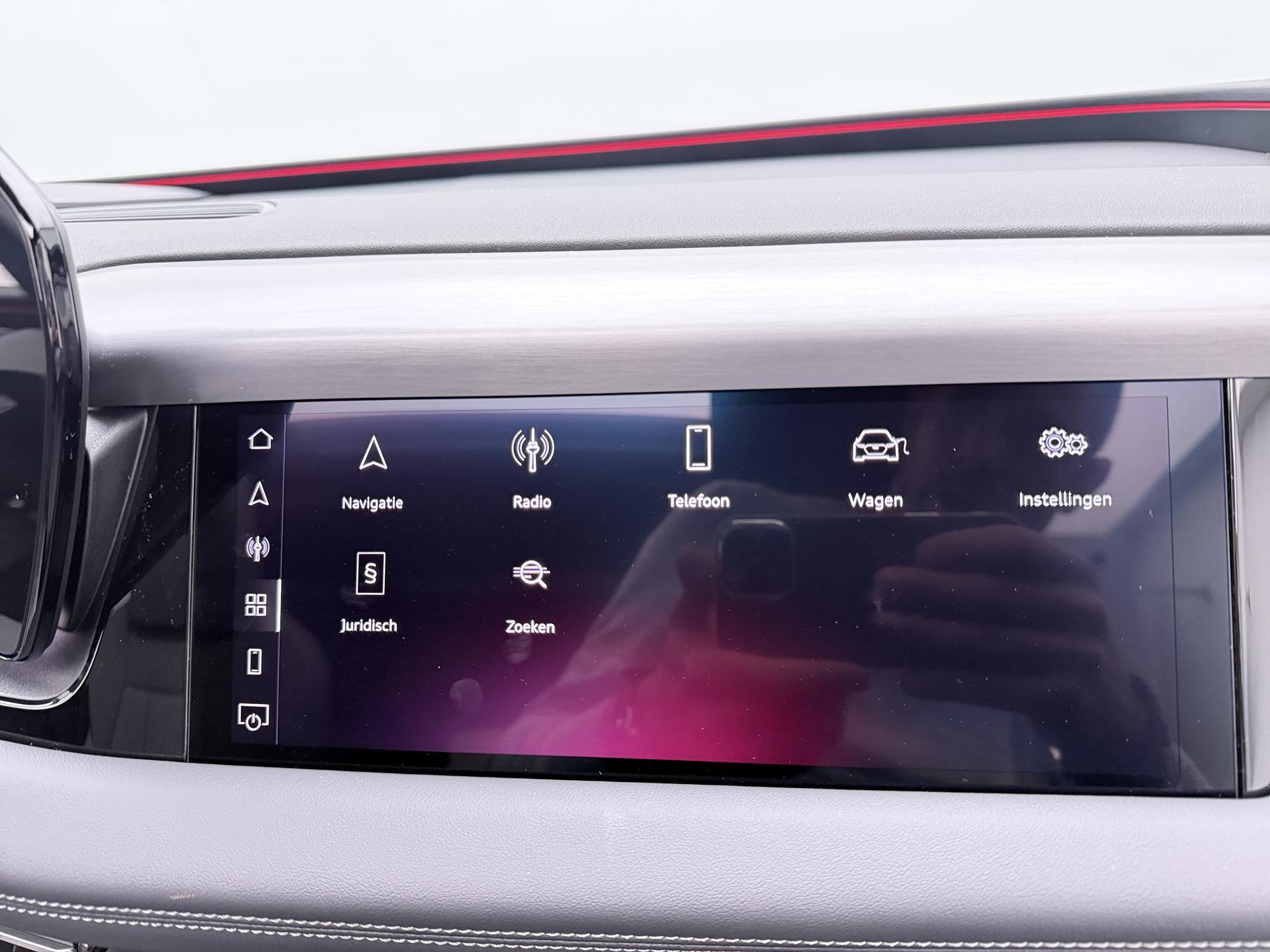 Foto van Audi Q6 E-tron