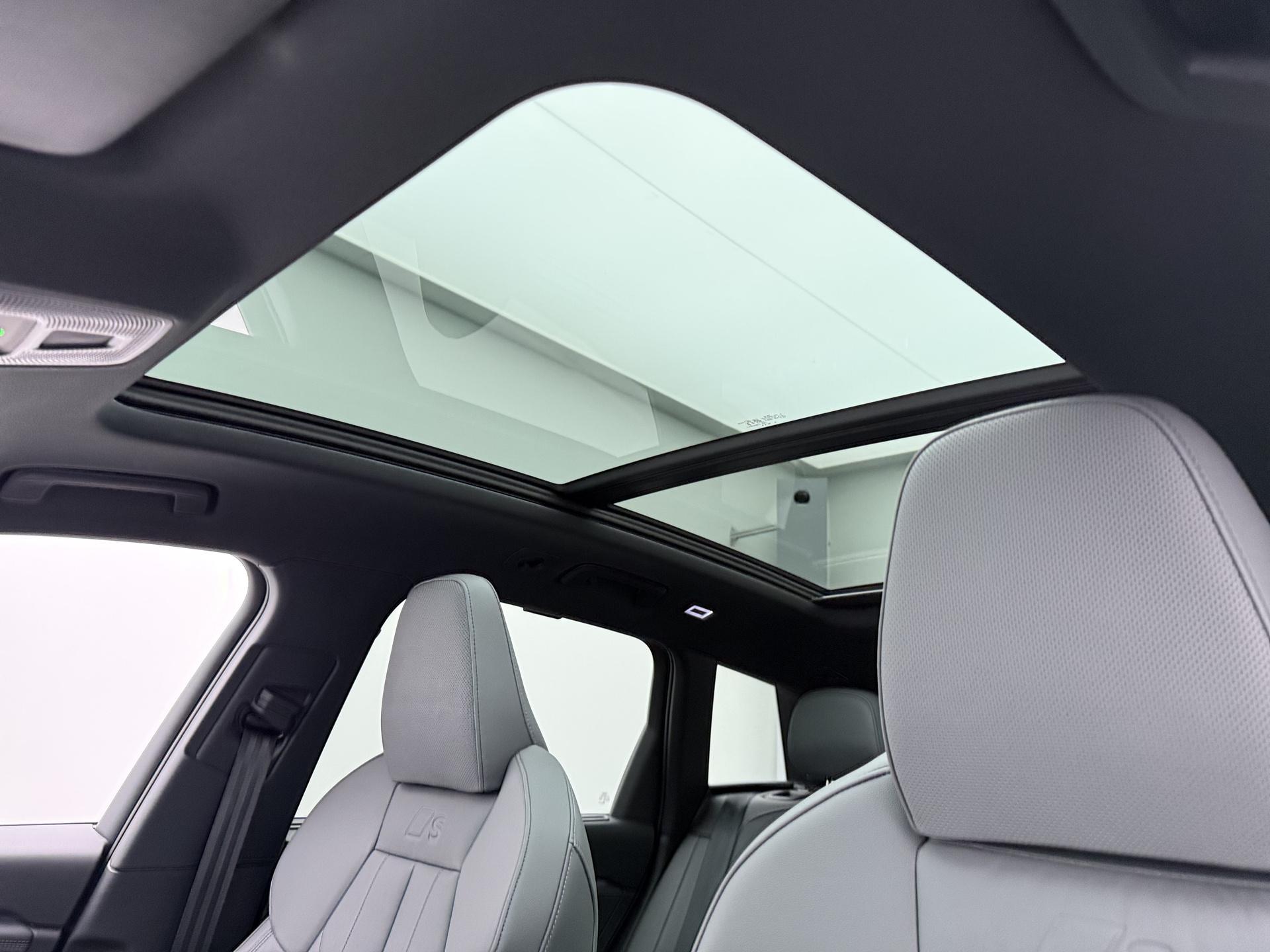 Foto van Audi Q6 E-tron