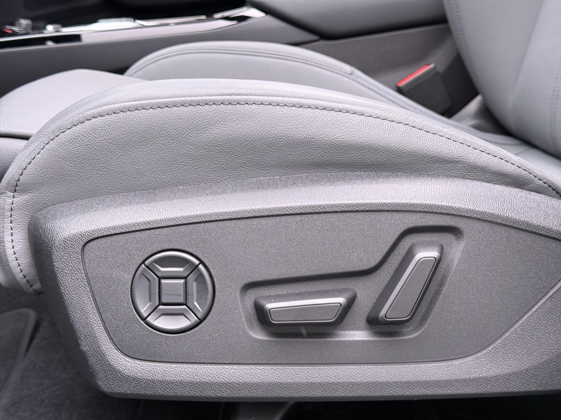 Foto van Audi Q6 E-tron