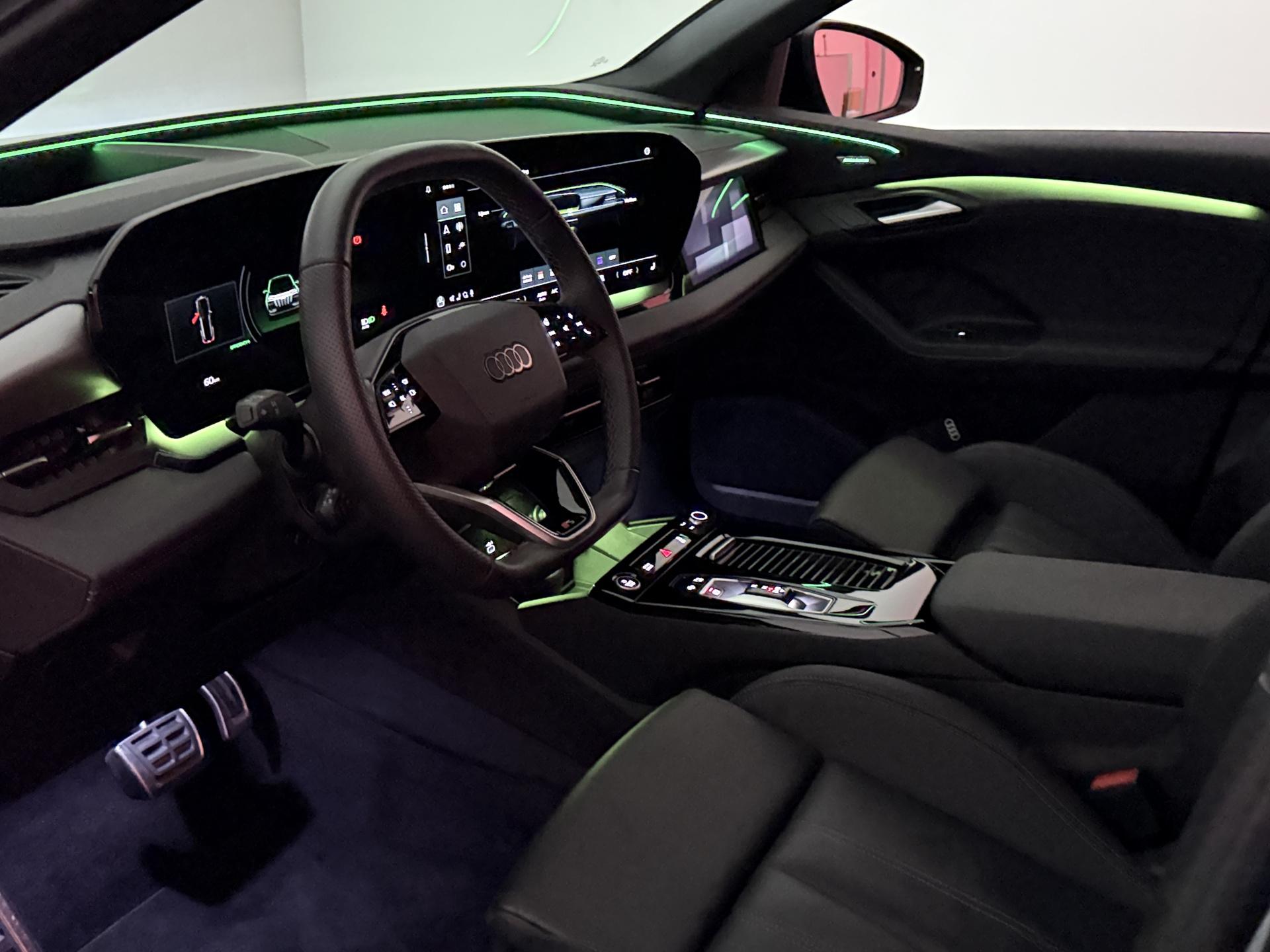 Foto van Audi Q6 E-tron