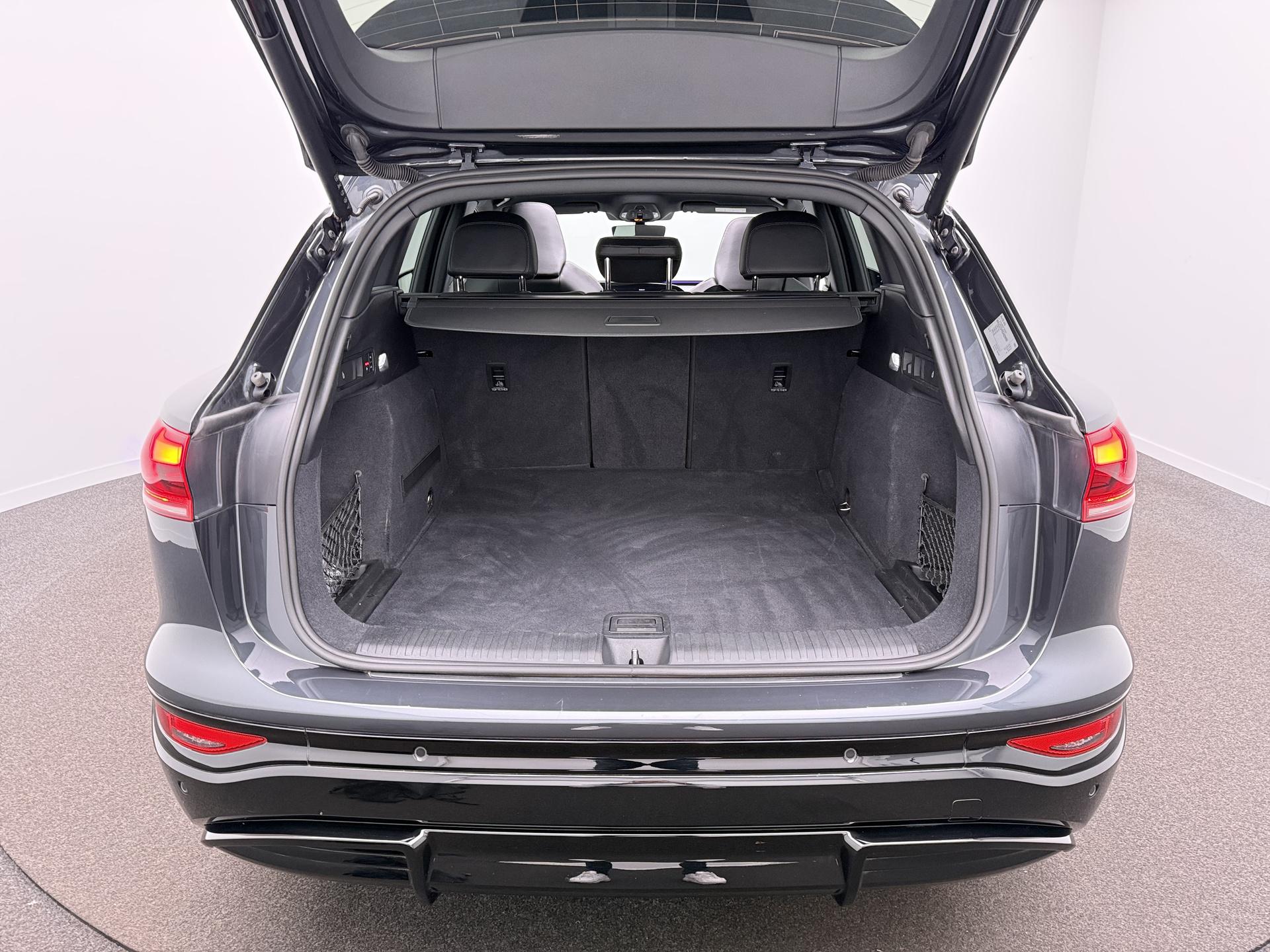 Foto van Audi Q6 E-tron