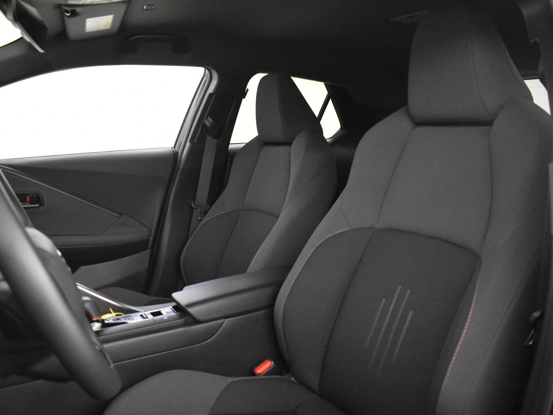 Foto van Toyota C-hr