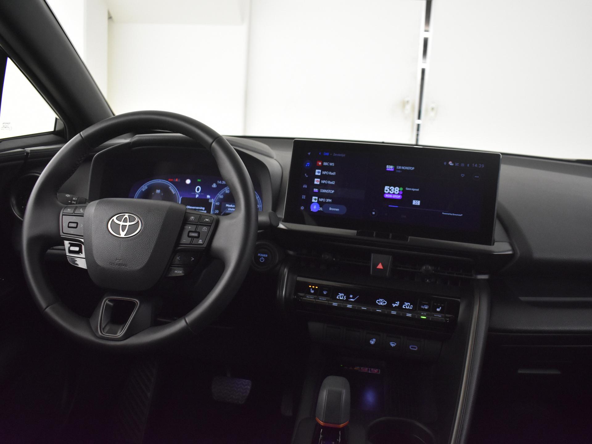 Foto van Toyota C-hr