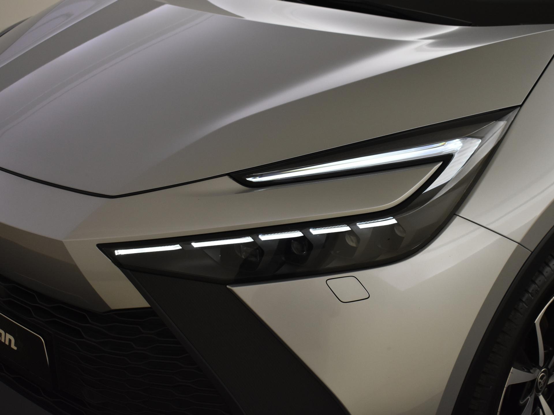 Foto van Toyota C-hr