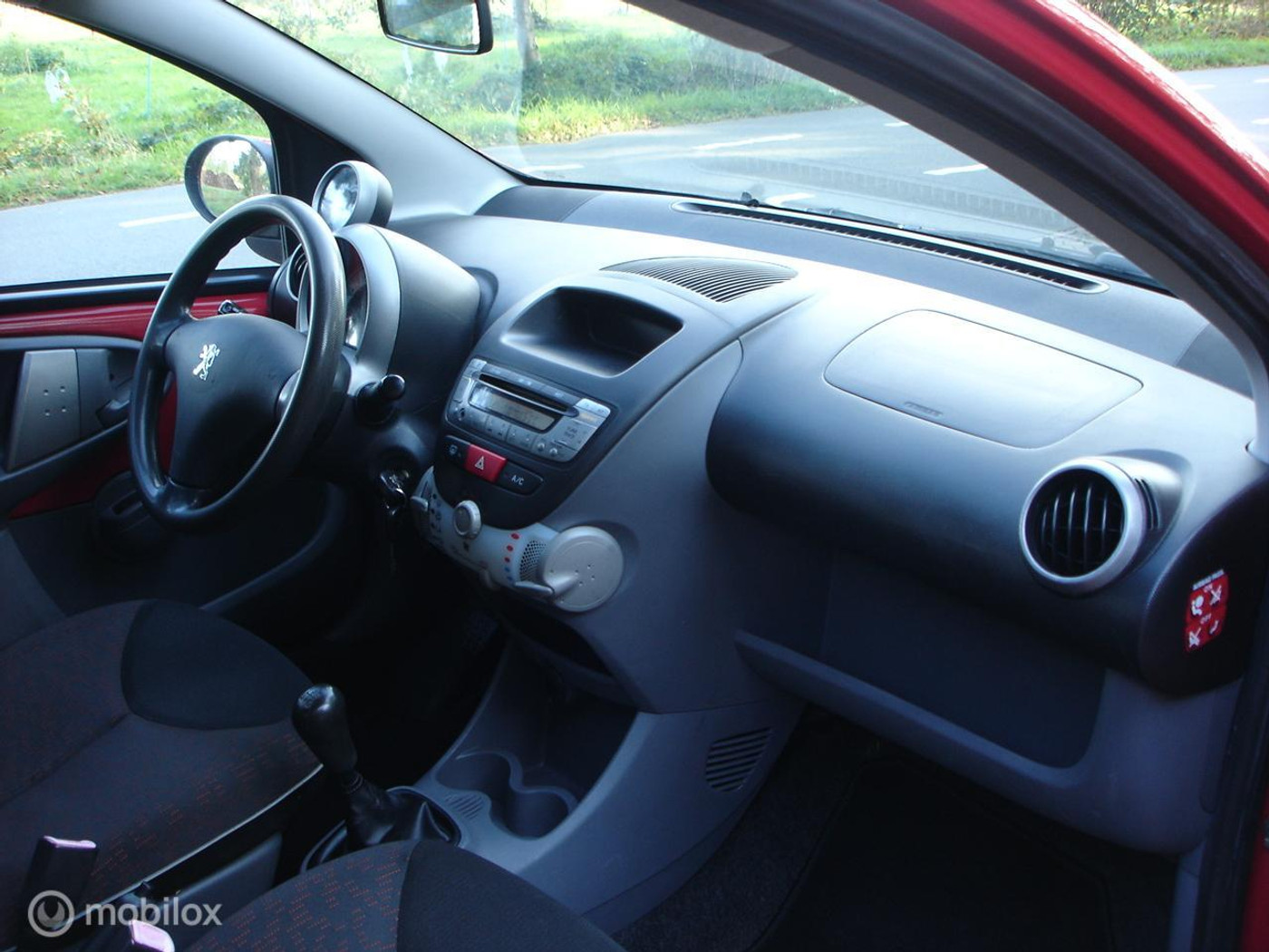Foto van Peugeot Peugeot 107