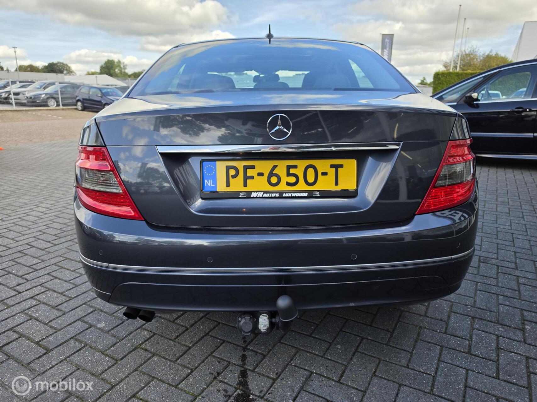 Foto van Mercedes-Benz C 180 Kompressor