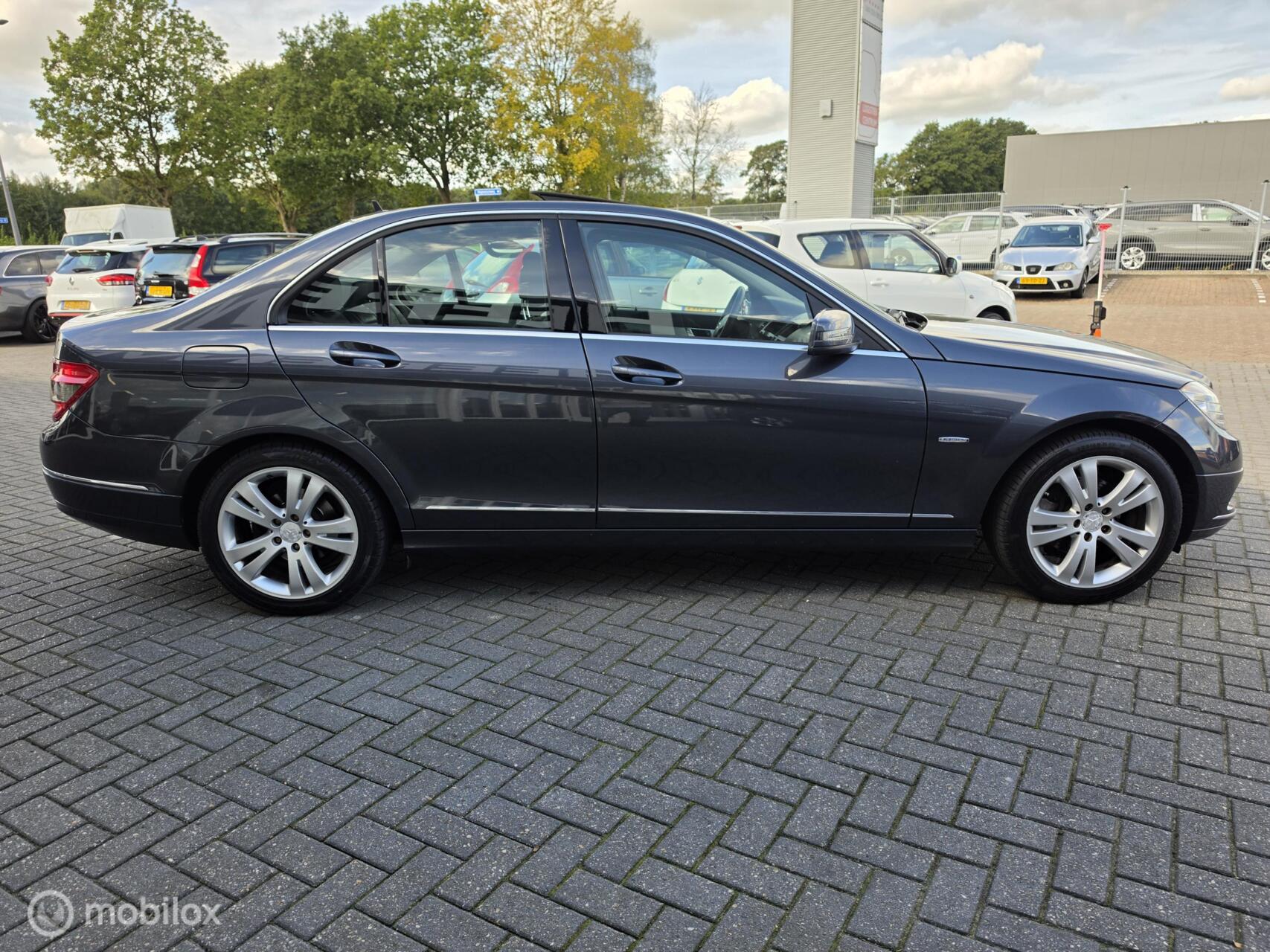 Foto van Mercedes-Benz C 180 Kompressor