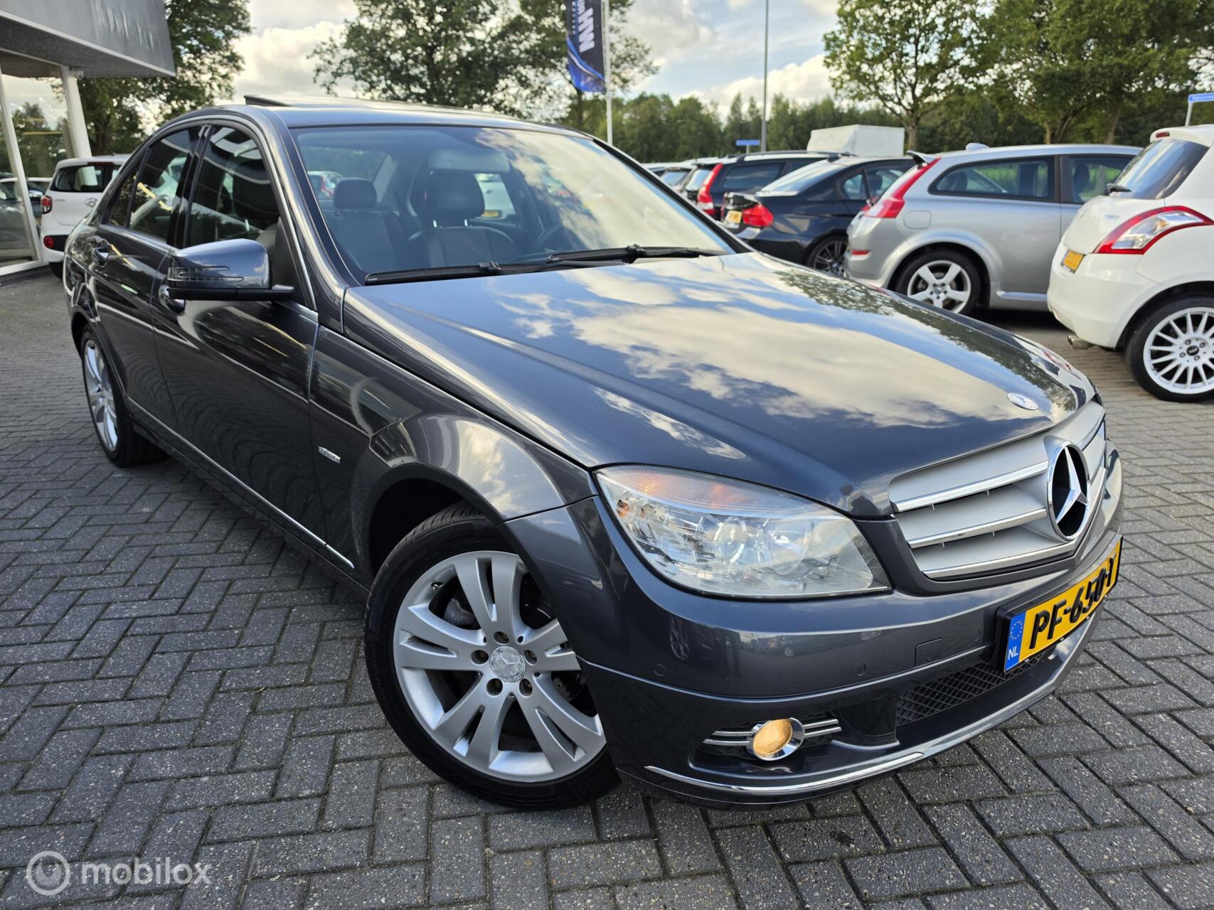 Foto van Mercedes-Benz C 180 Kompressor