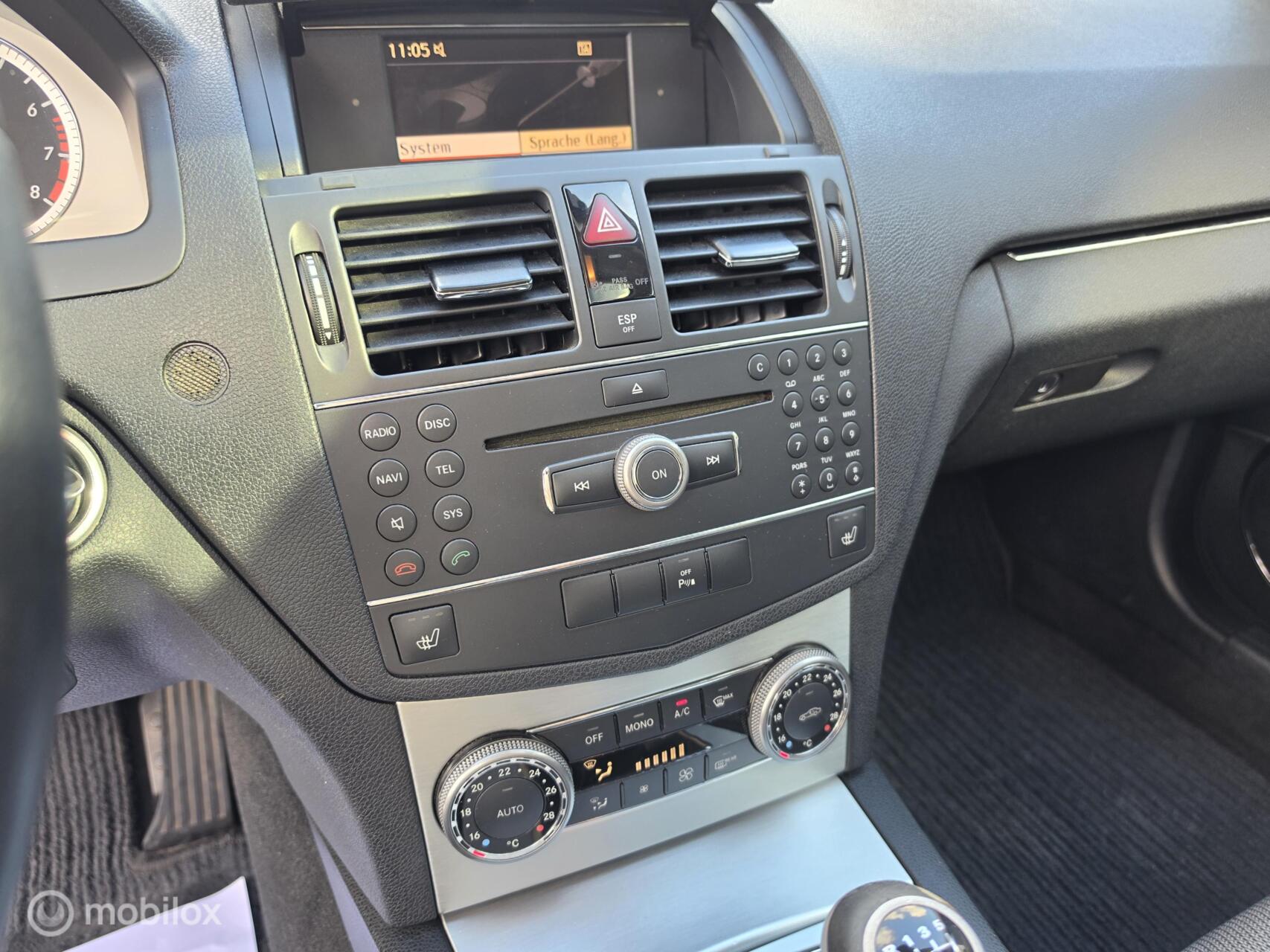 Foto van Mercedes-Benz C 180 Kompressor