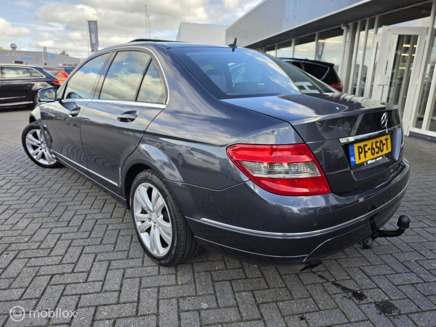 Foto van Mercedes-Benz C 180 Kompressor