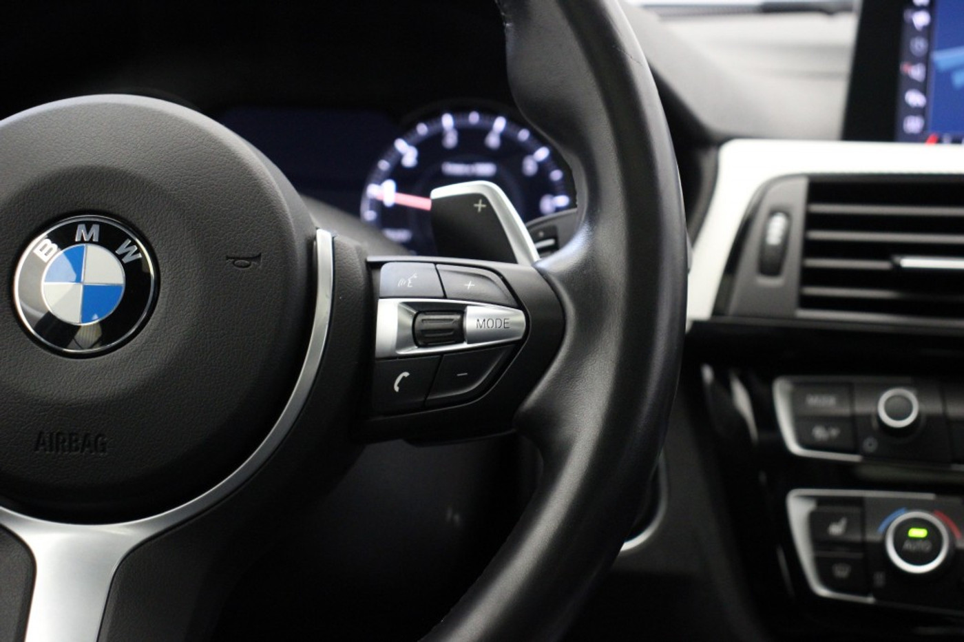 Foto van BMW 320i