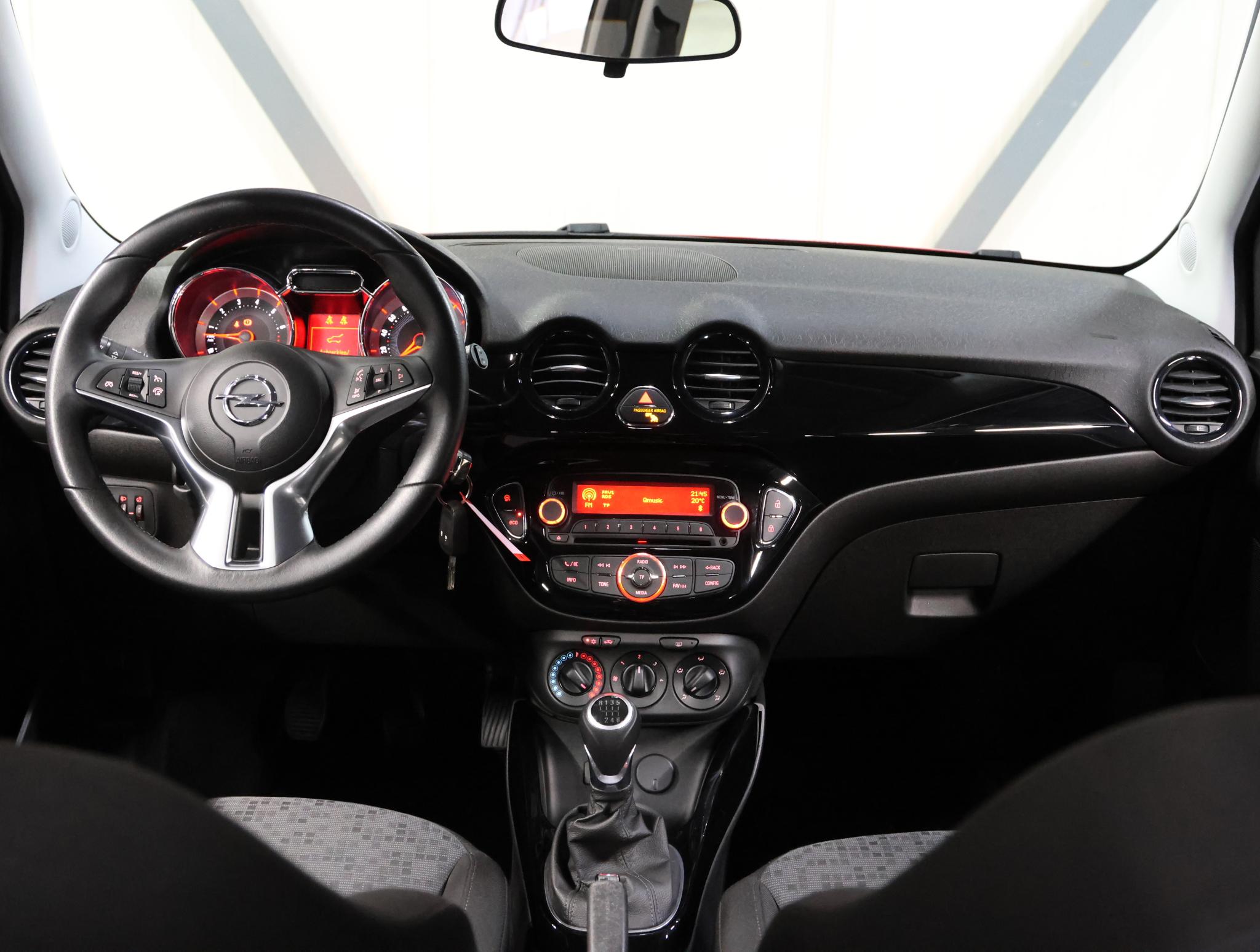 Foto van Opel Adam