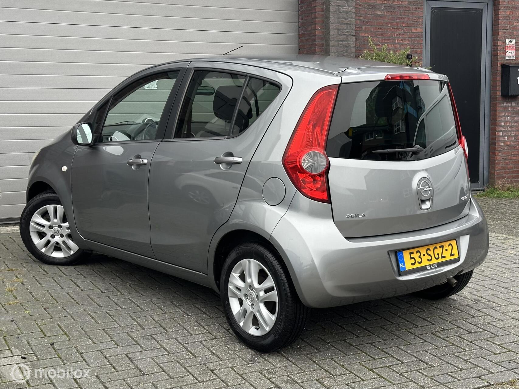 Foto van Opel Agila