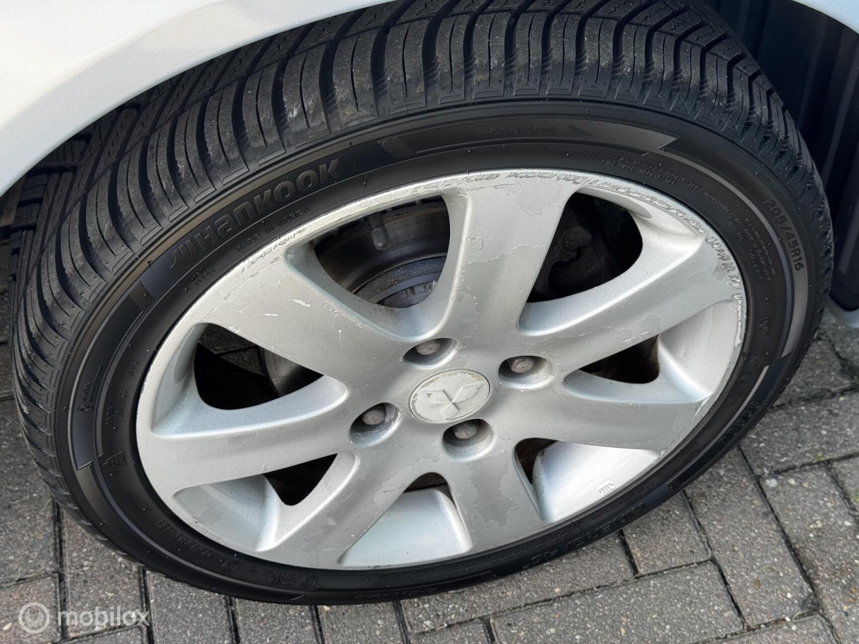 Foto van Mitsubishi Mitsubishi Colt