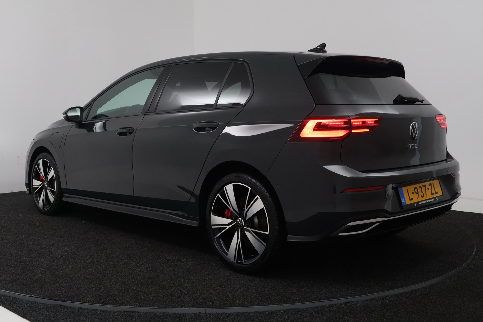 Foto van Volkswagen Golf GTE