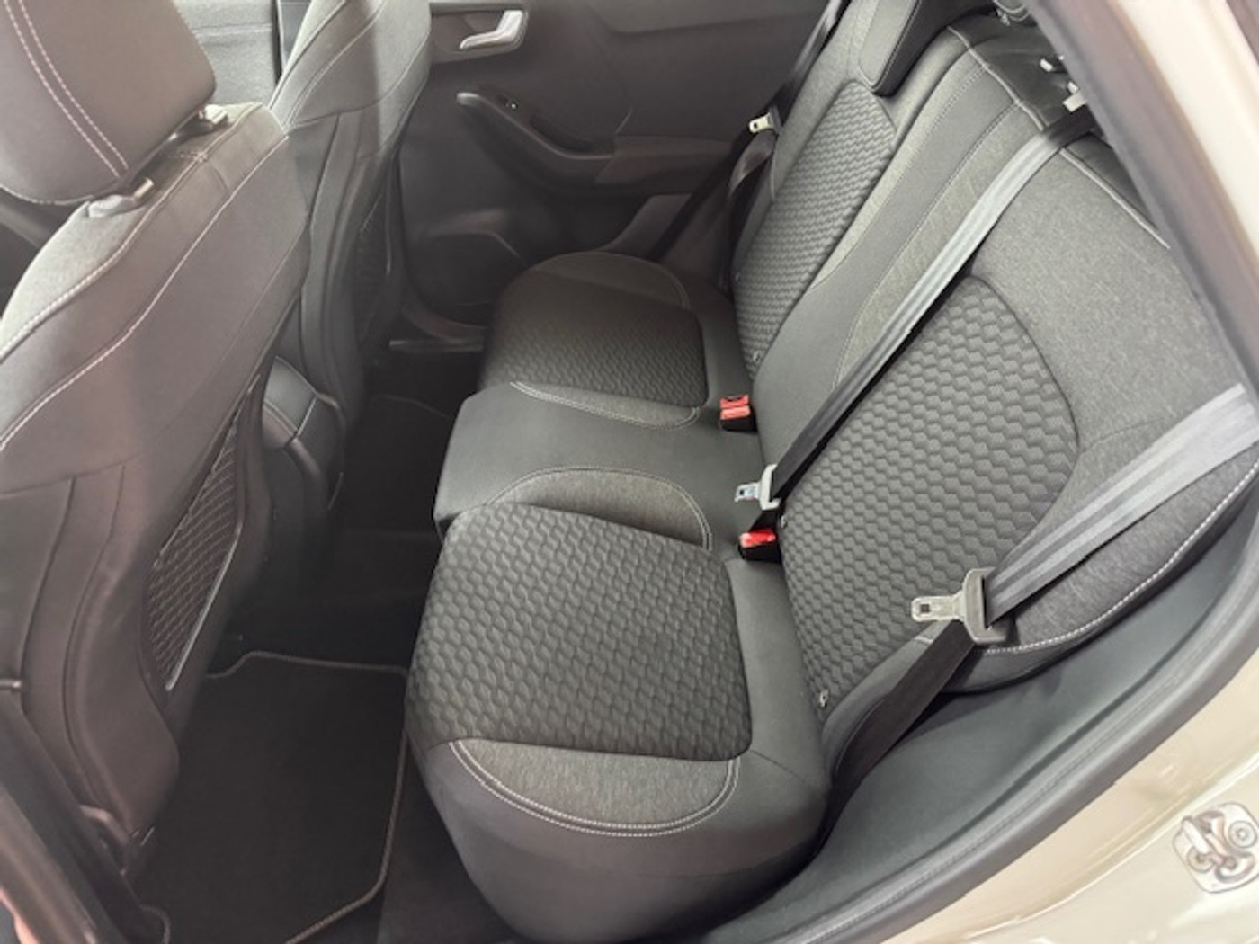 Foto van Ford Puma