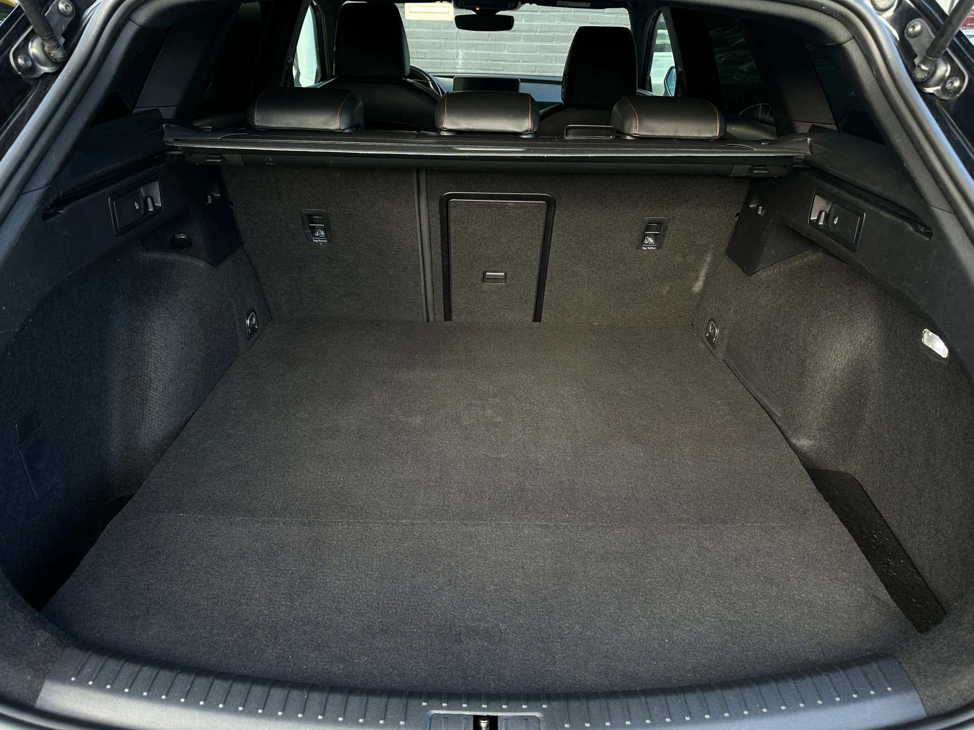 Foto van Seat Seat Leon SP E-hybrid150