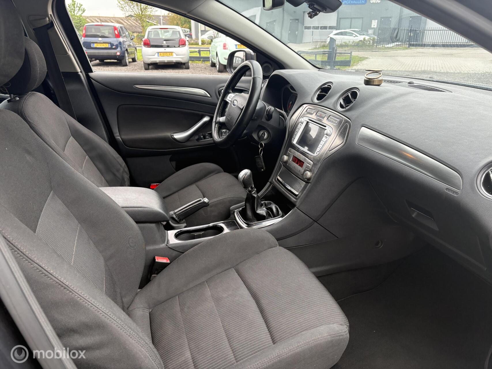 Foto van Ford Mondeo