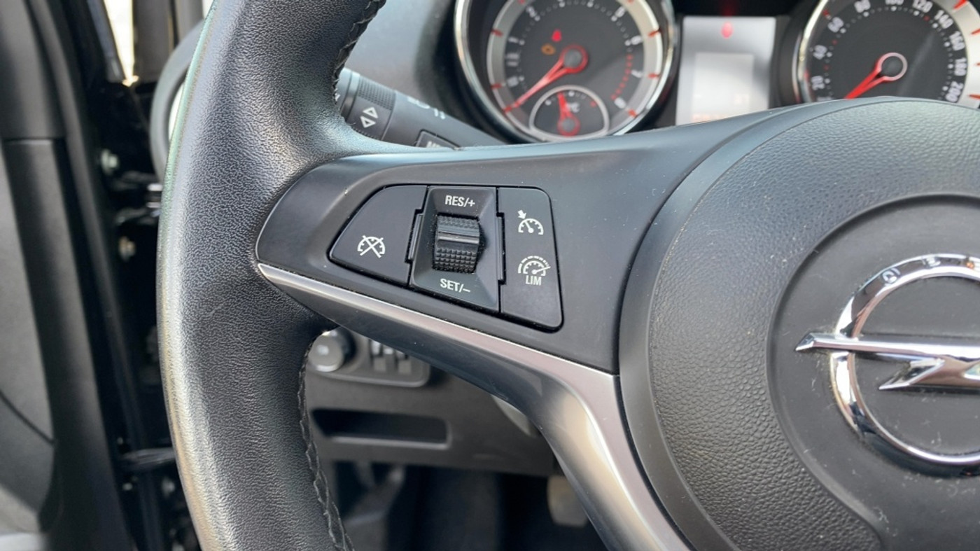 Foto van Opel Adam