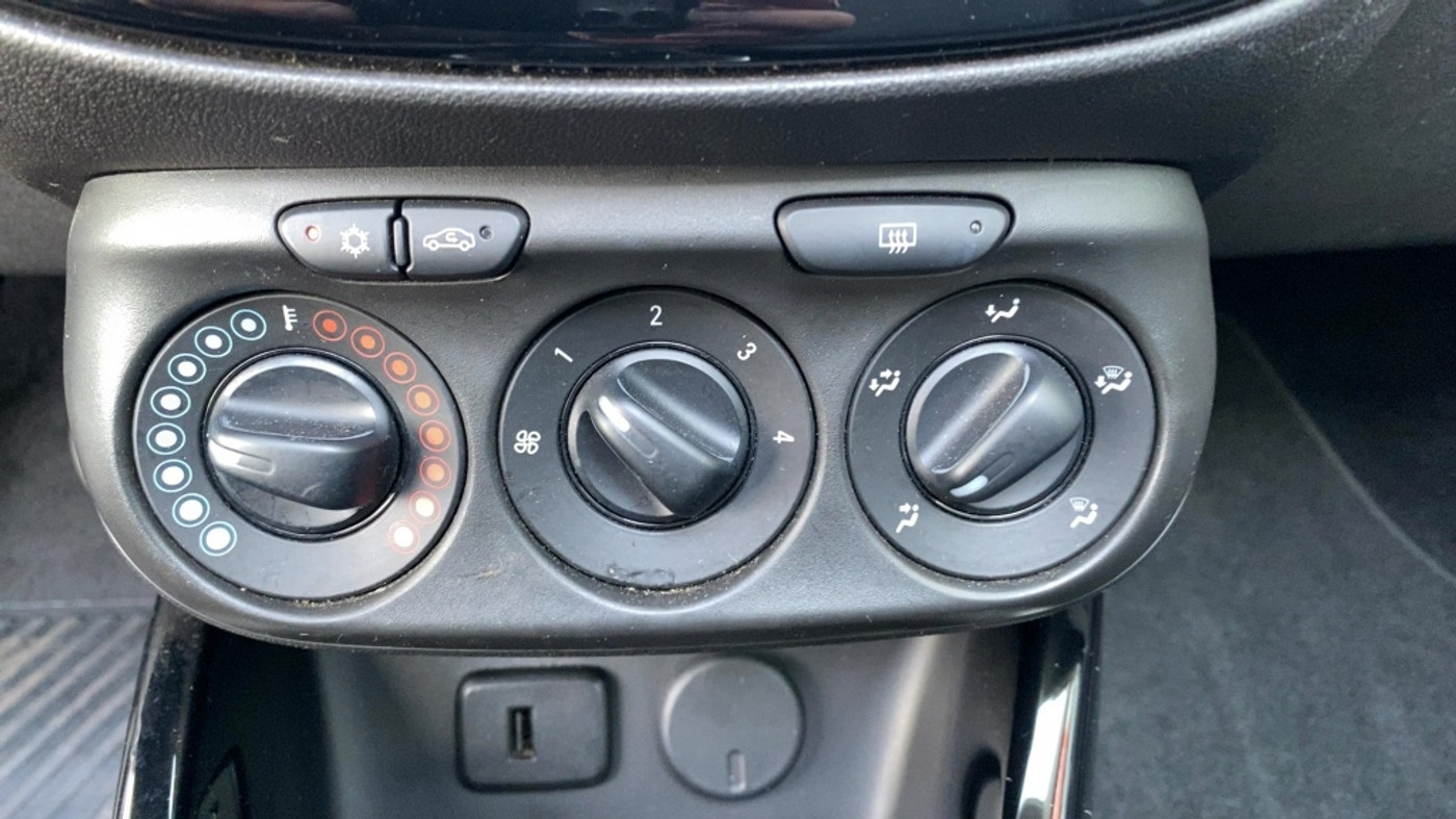 Foto van Opel Adam