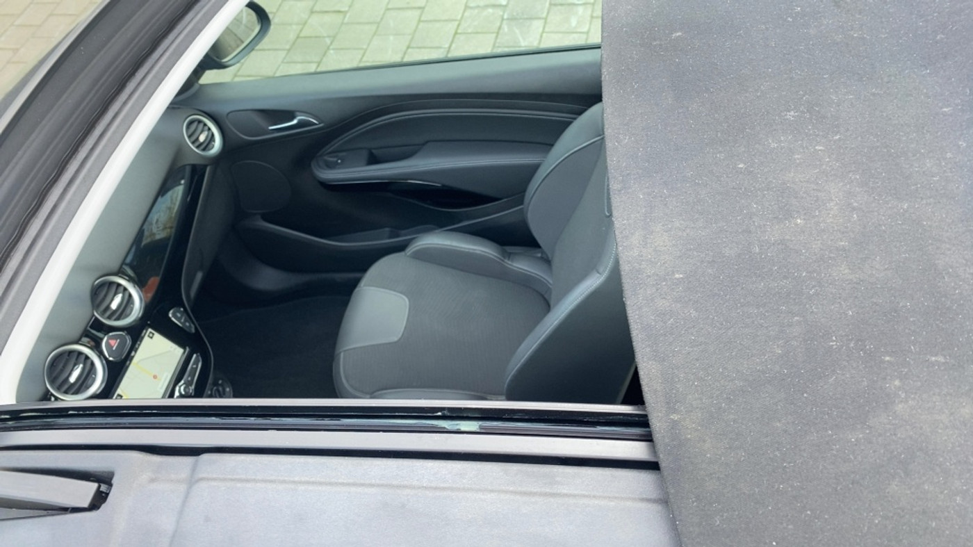 Foto van Opel Adam