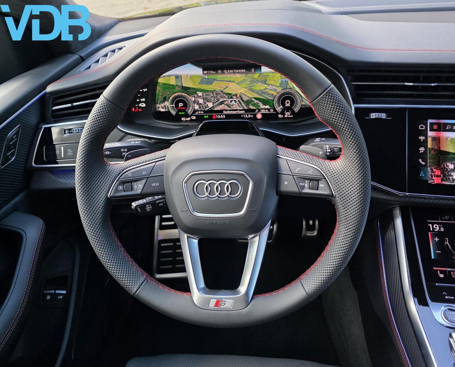 Foto van Audi Q8