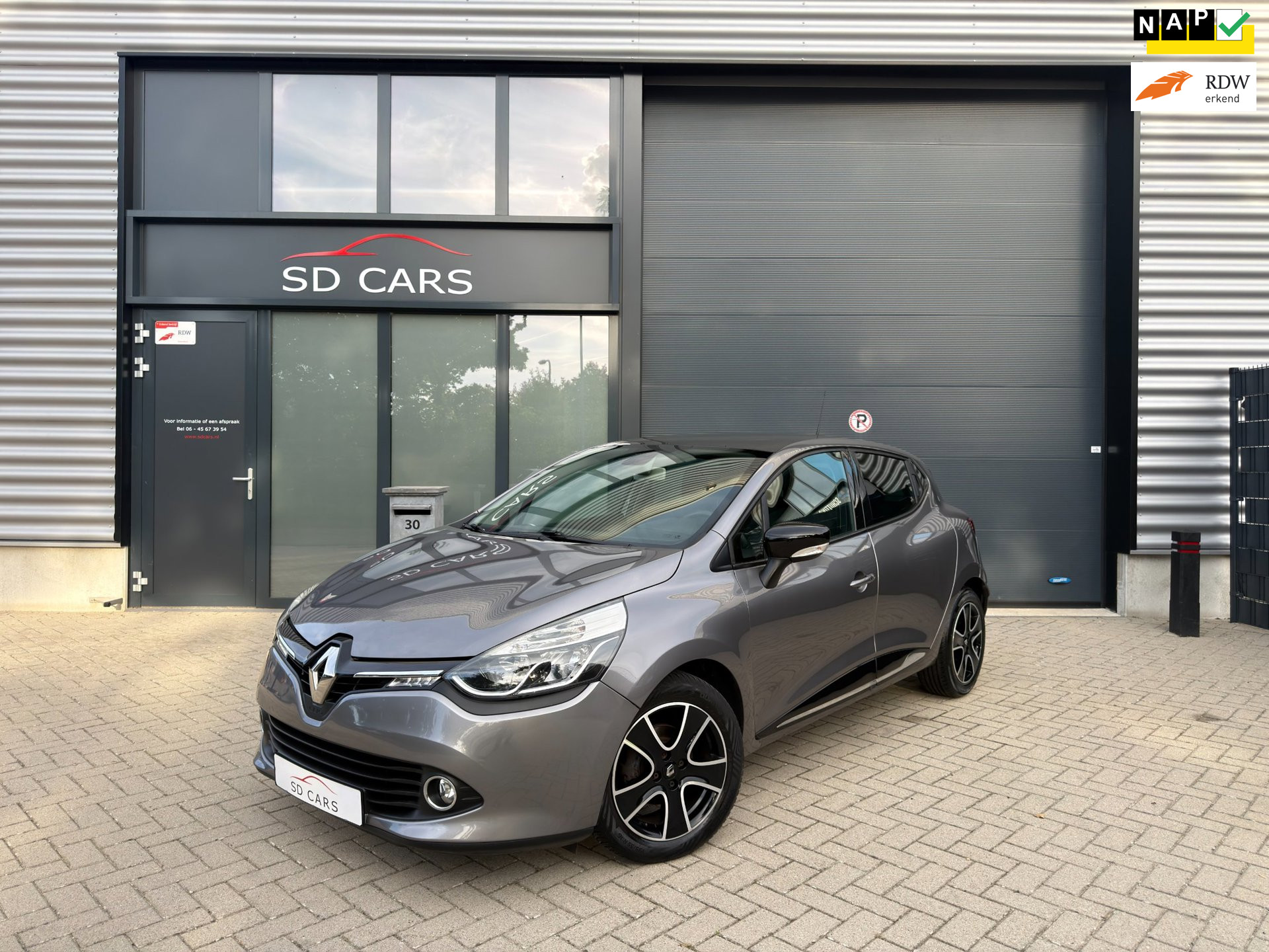 Renault Clio 0.9 TCe Dynamique|Airco|Pano|Camera|Keyless|NAP 2013 - voorkant