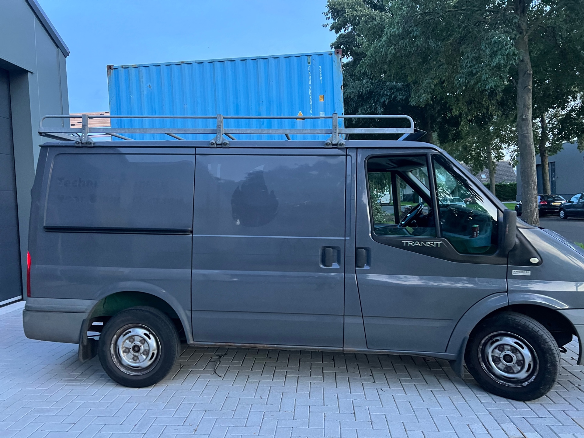 Foto van Ford Transit 260s Van 85dpf LR 4.23