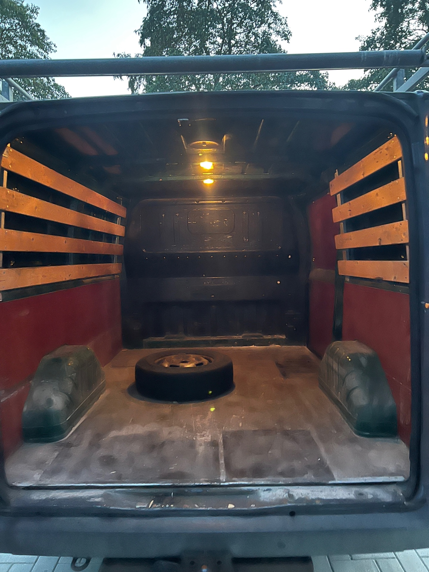 Foto van Ford Transit 260s Van 85dpf LR 4.23