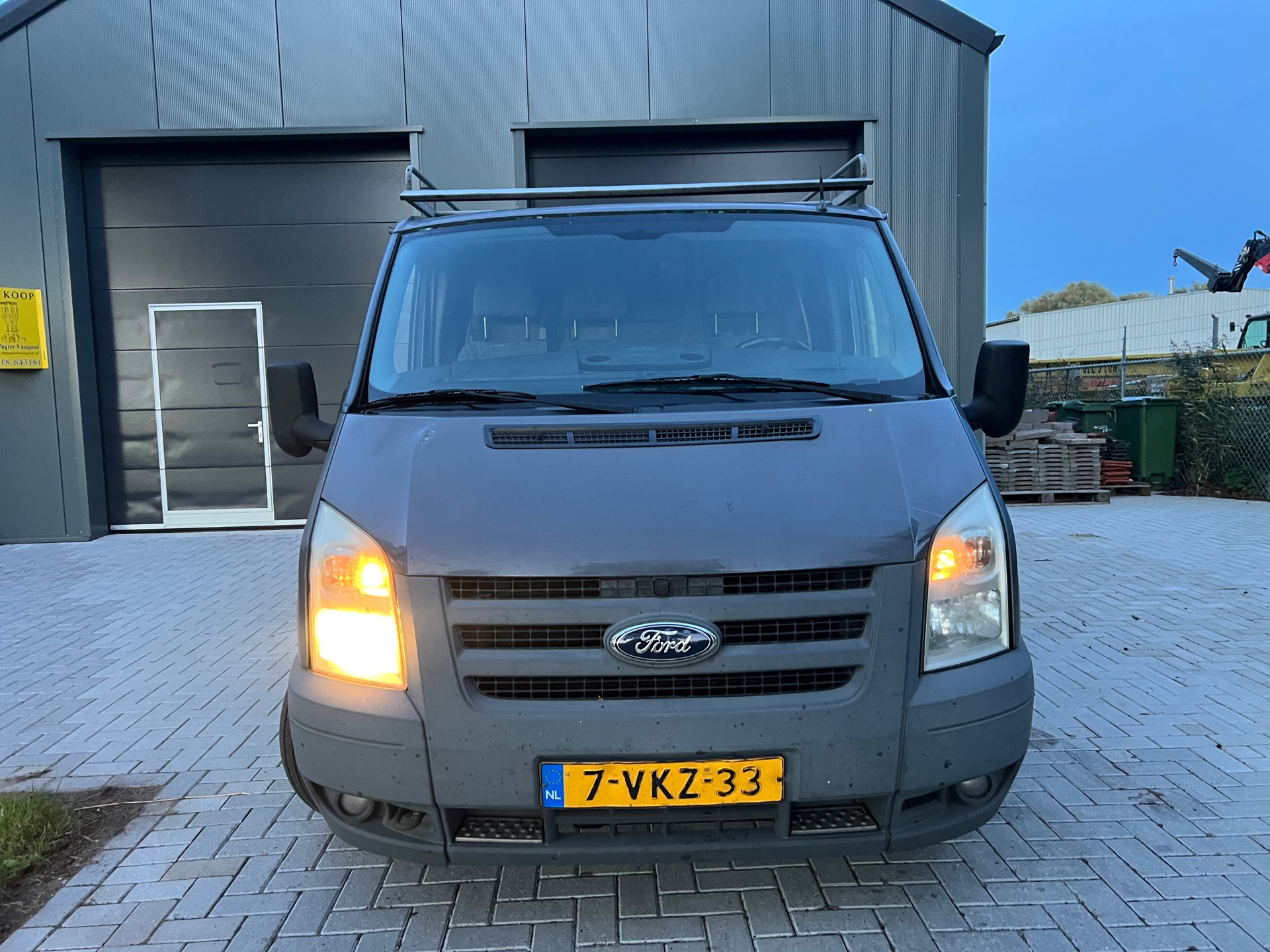 Foto van Ford Transit 260s Van 85dpf LR 4.23