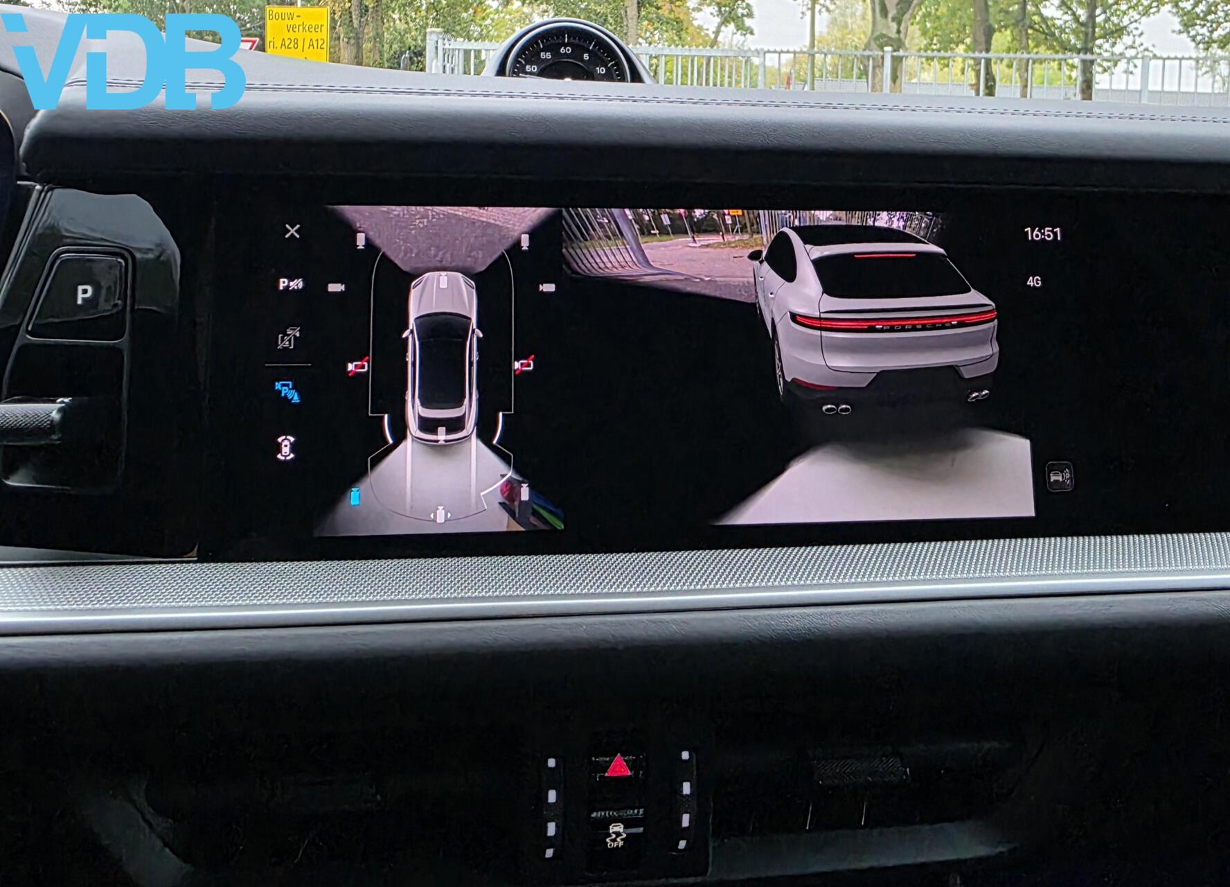 Foto van Porsche Cayenne E-hybrid